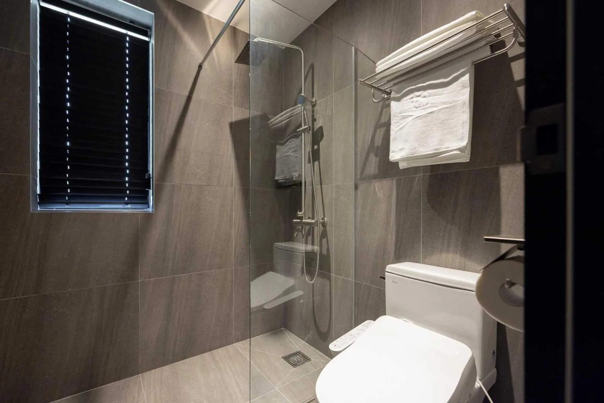 Shower in Anook Hotel and Spa Daejeon Yuseong