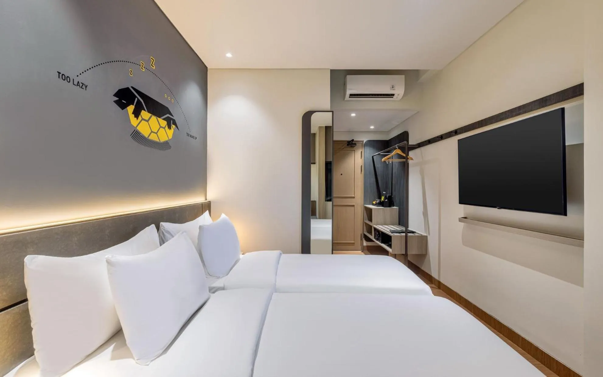 Bedroom, Bed in ROOMS INC Sudirman Jakarta