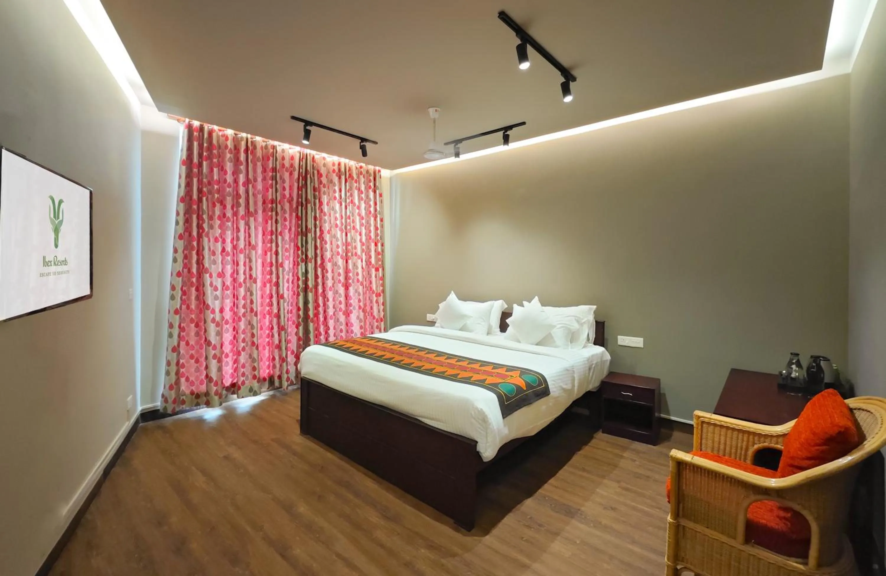 Bed in Ibex Resorts, Coonoor - Tapas