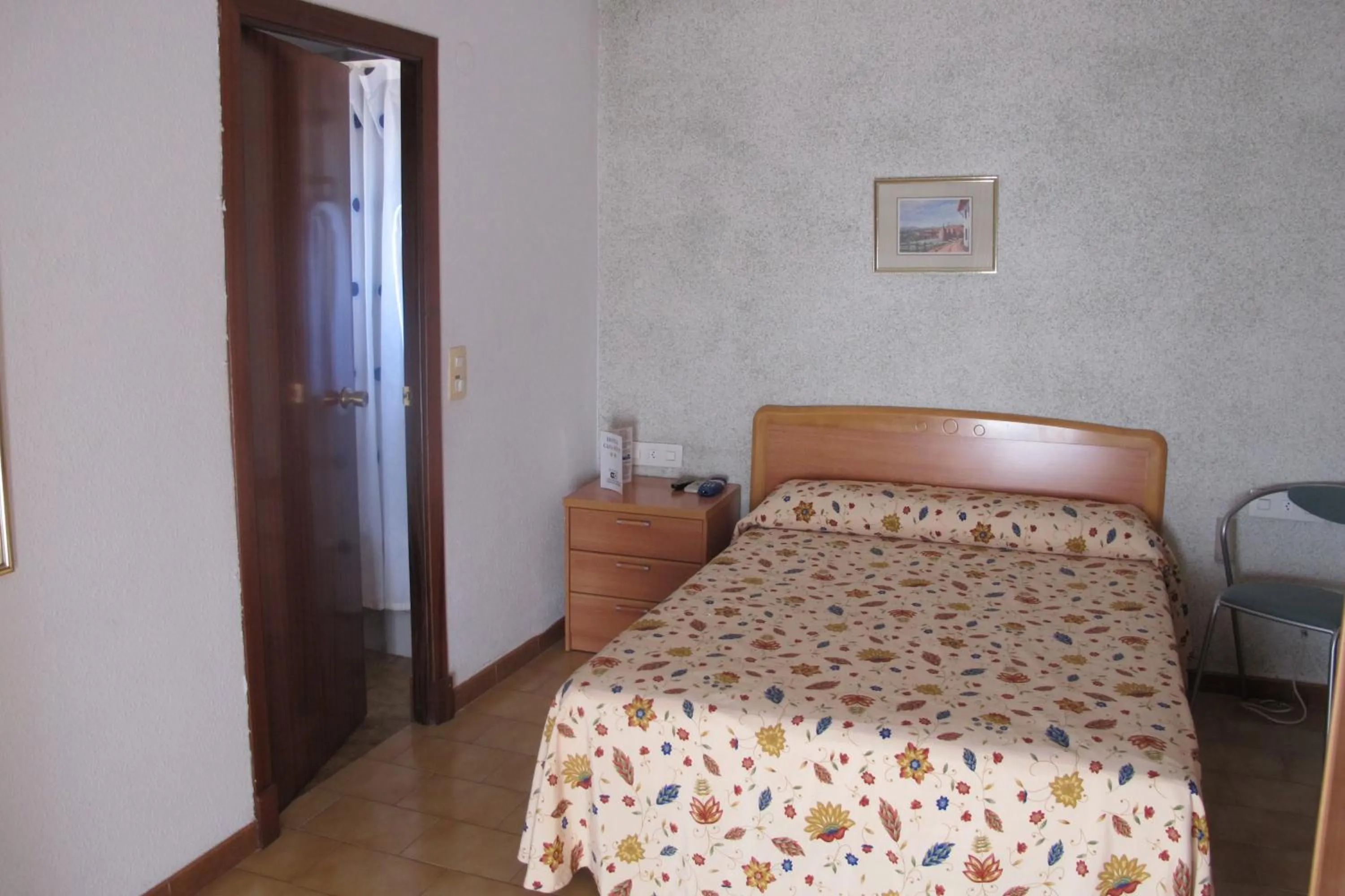 Photo of the whole room, Bed in Hostal Casa Pepe