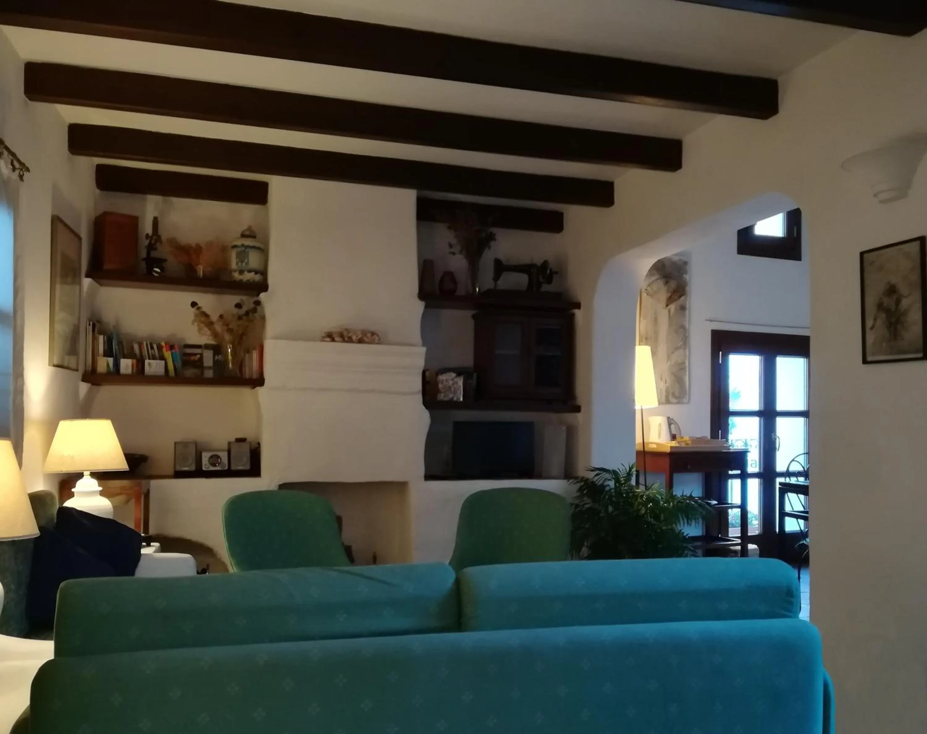 Communal lounge/ TV room, Seating Area in La Casa de la Iglesia