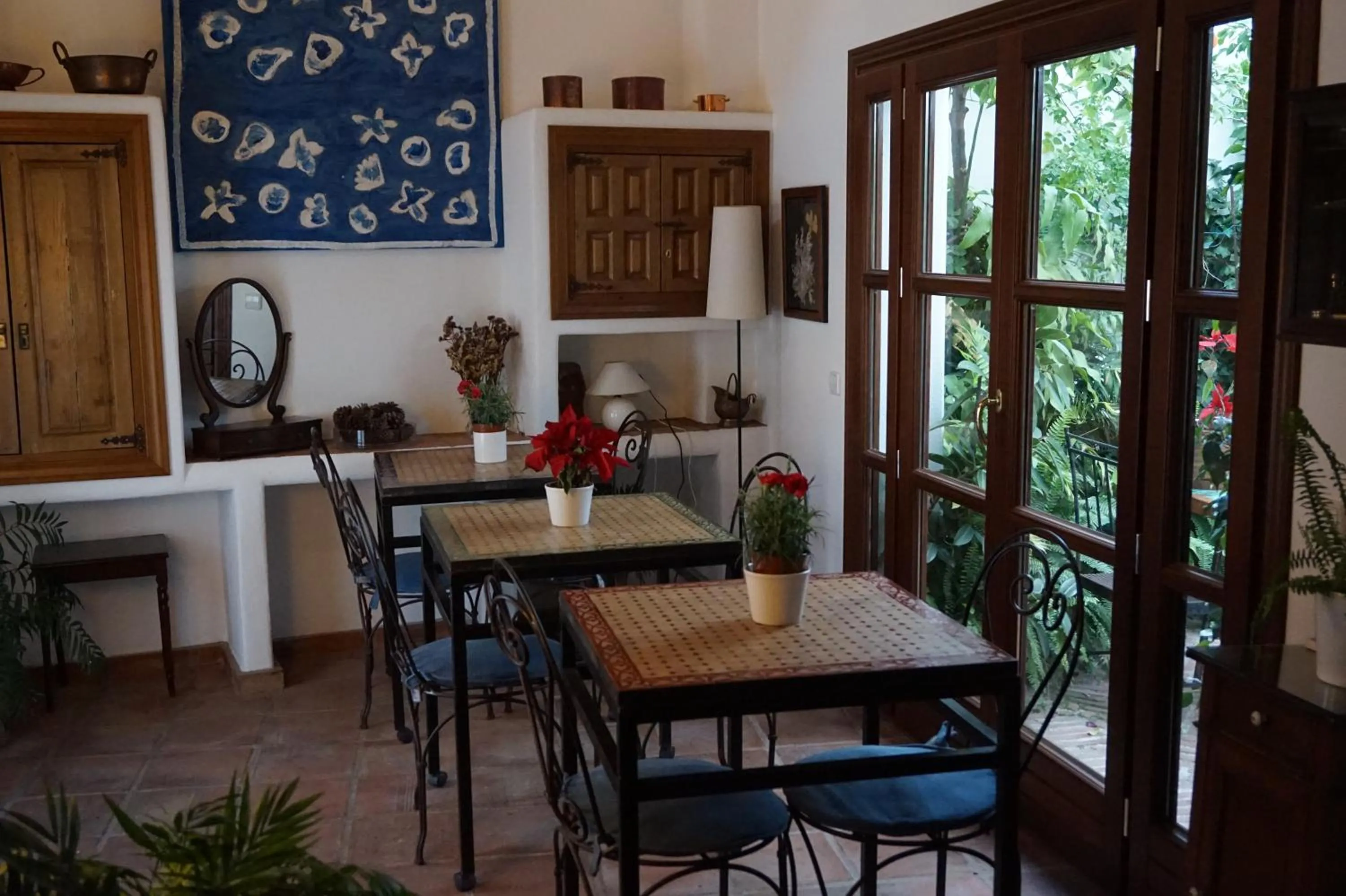 Dining Area in La Casa de la Iglesia