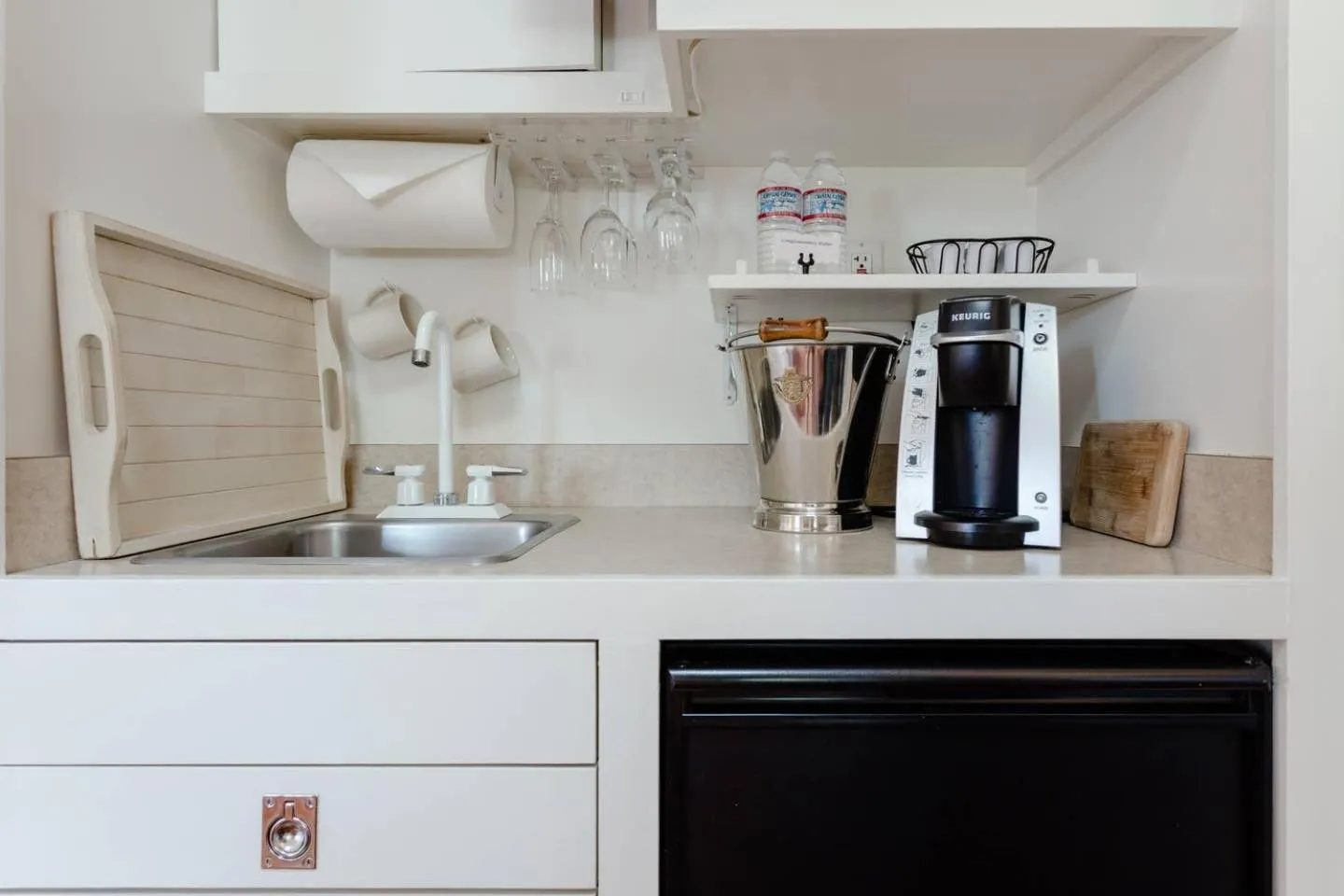 Coffee/tea facilities in Cottage Grove Inn