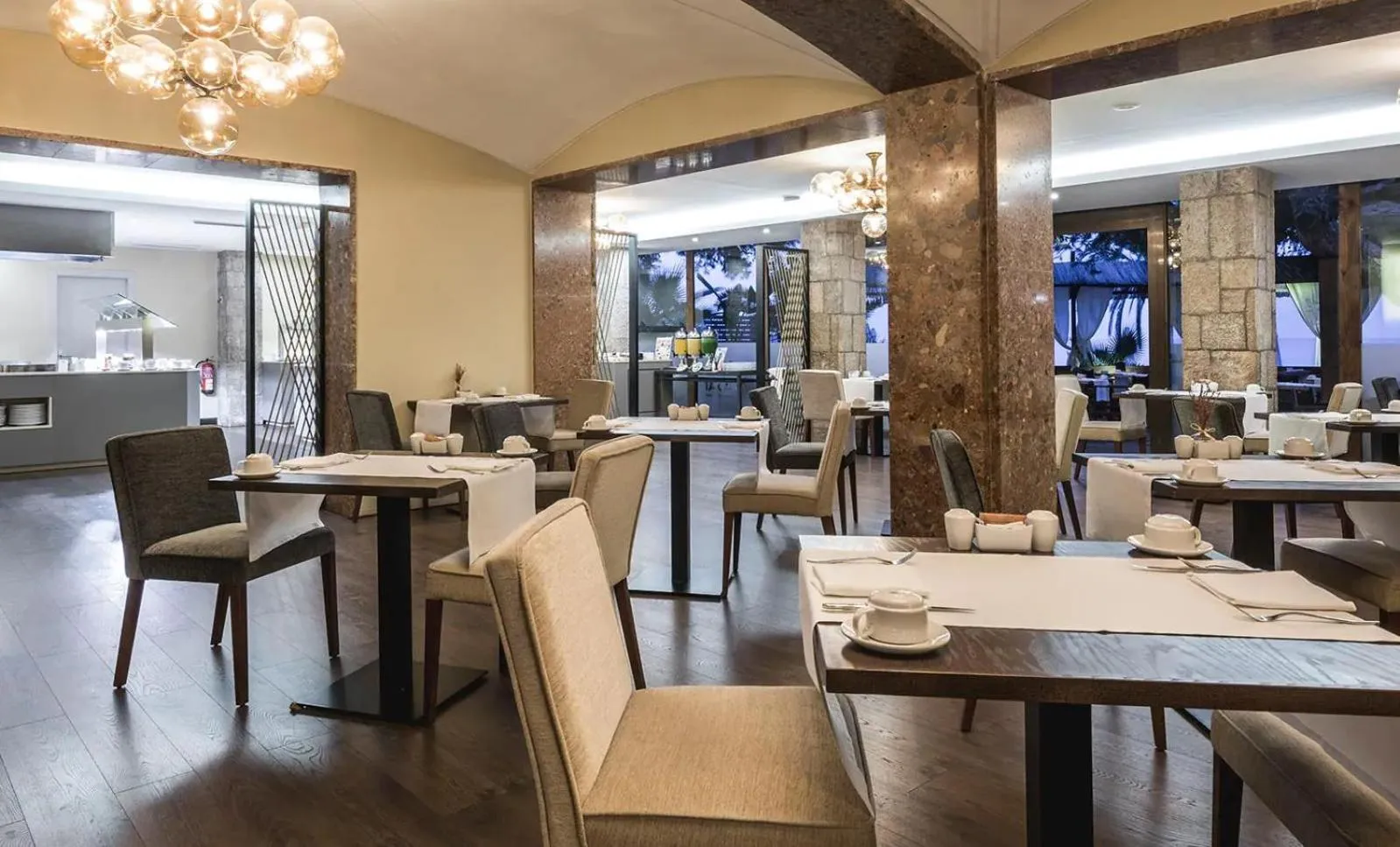 Dining area in Be Live Adults Only La Cala Boutique Hotel