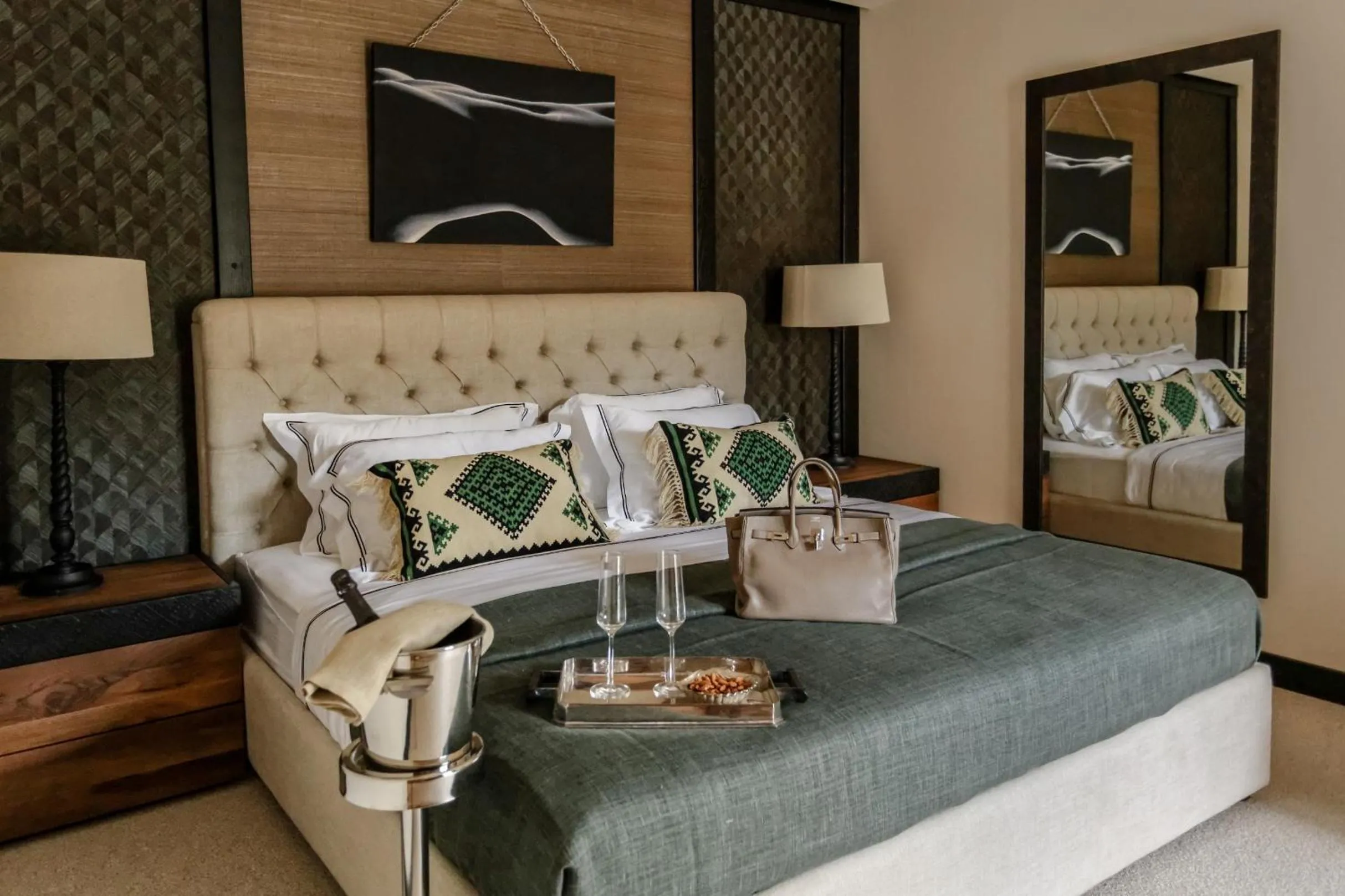 Bedroom in Boutique Hotel Casa del Mare-Pietra