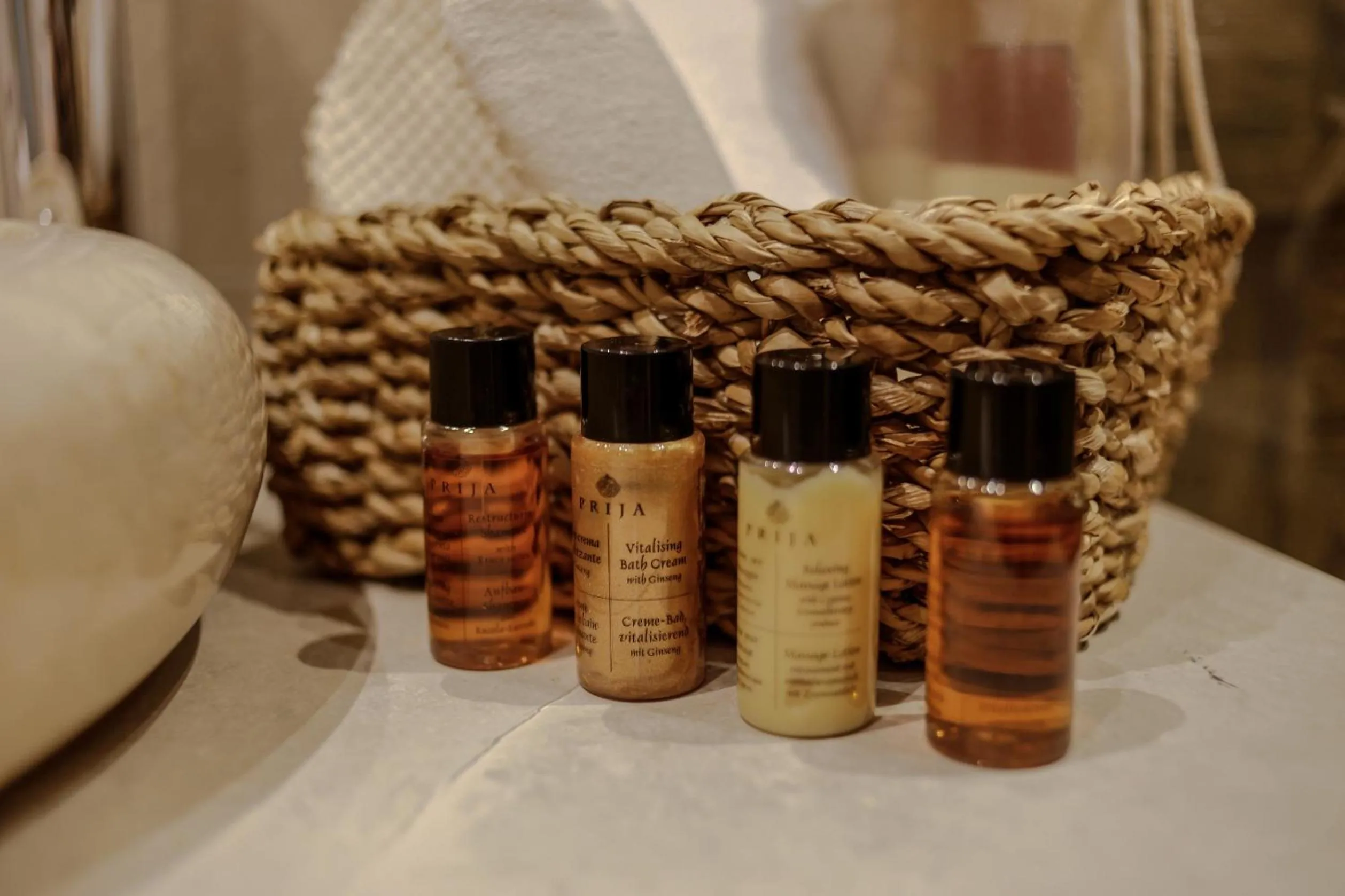 Toilet in Boutique Hotel Casa del Mare-Pietra