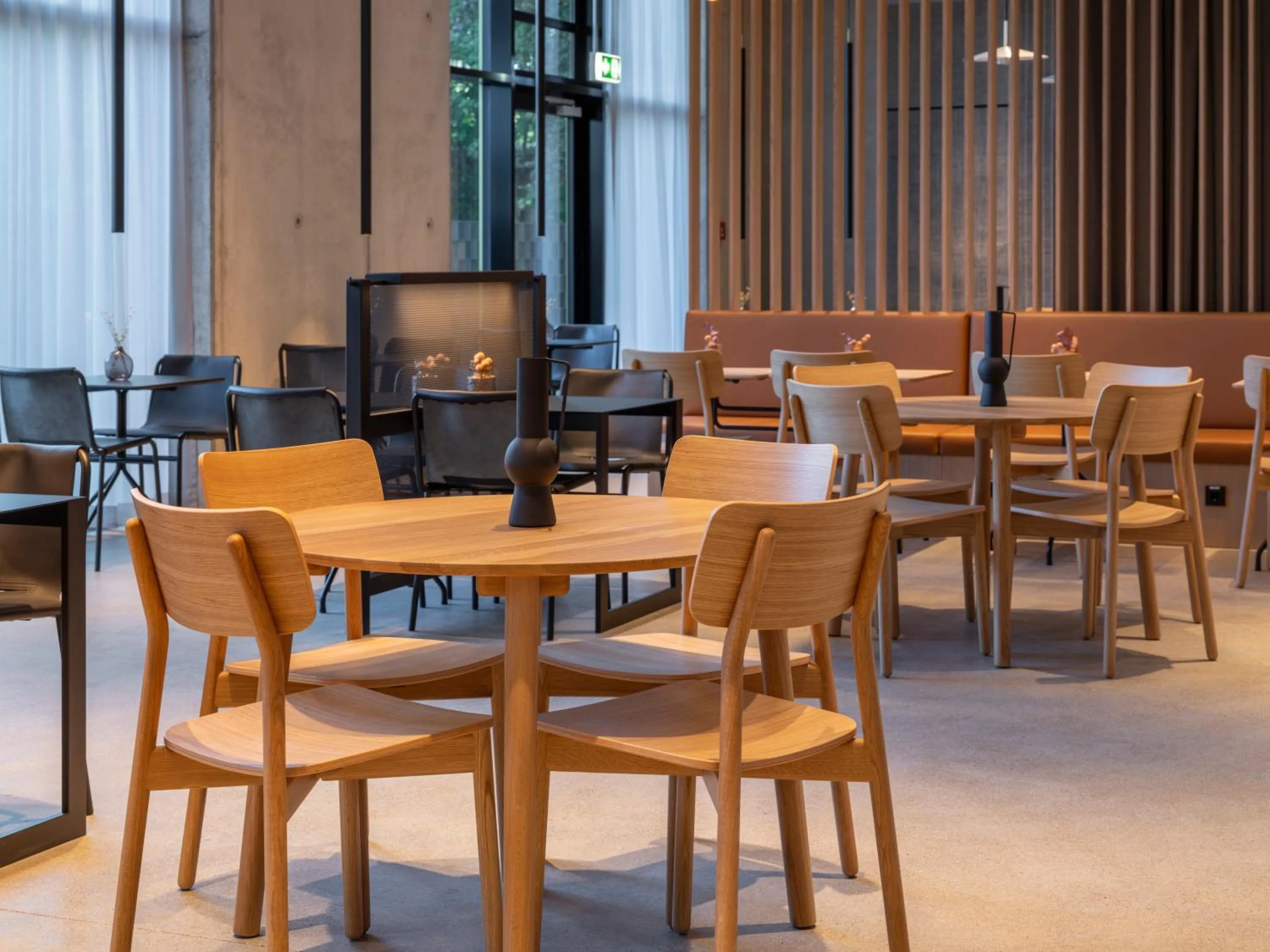 Restaurant/places to eat in Zleep Hotel Hamburg Volkspark