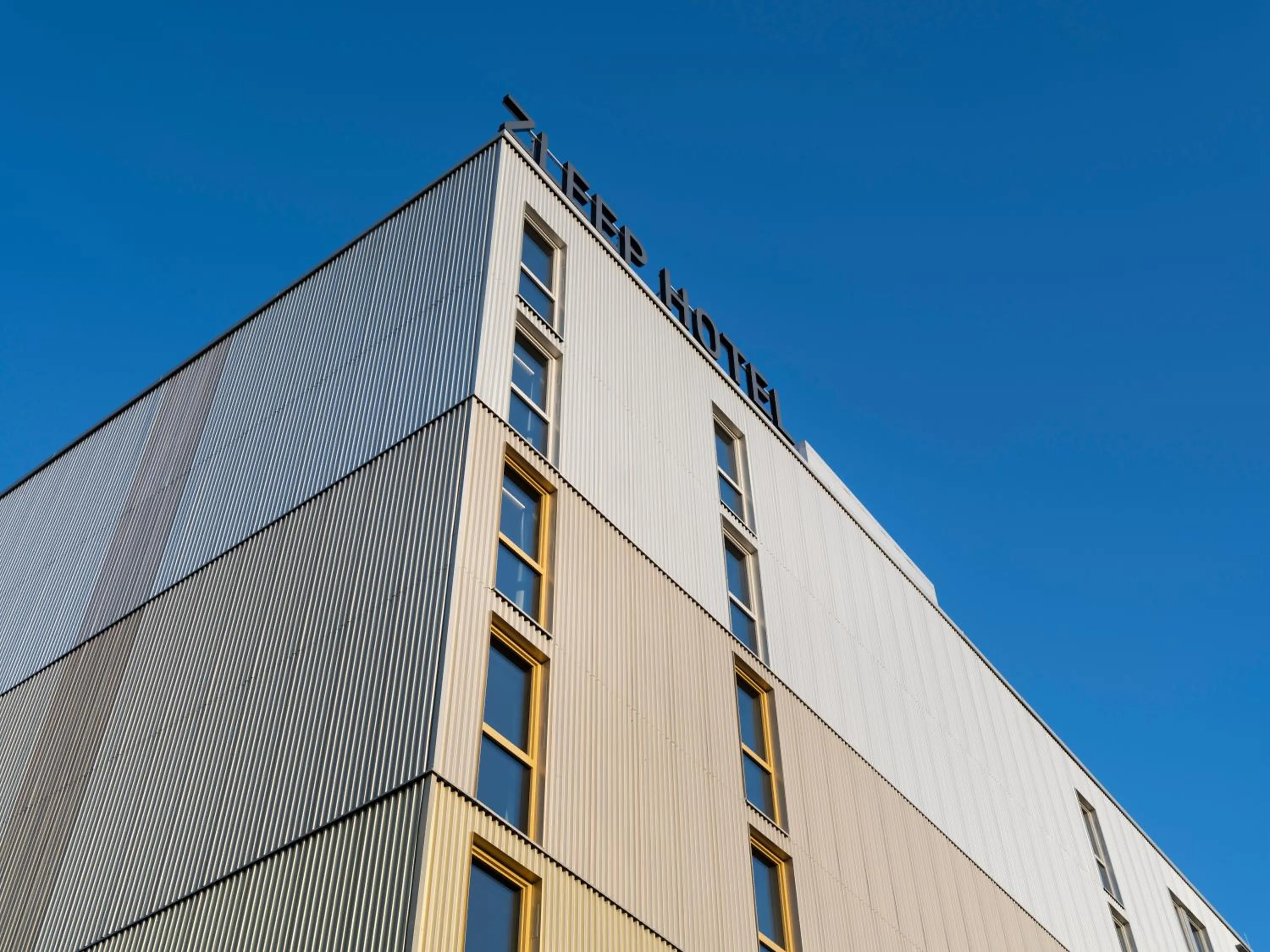 Property building in Zleep Hotel Hamburg Volkspark