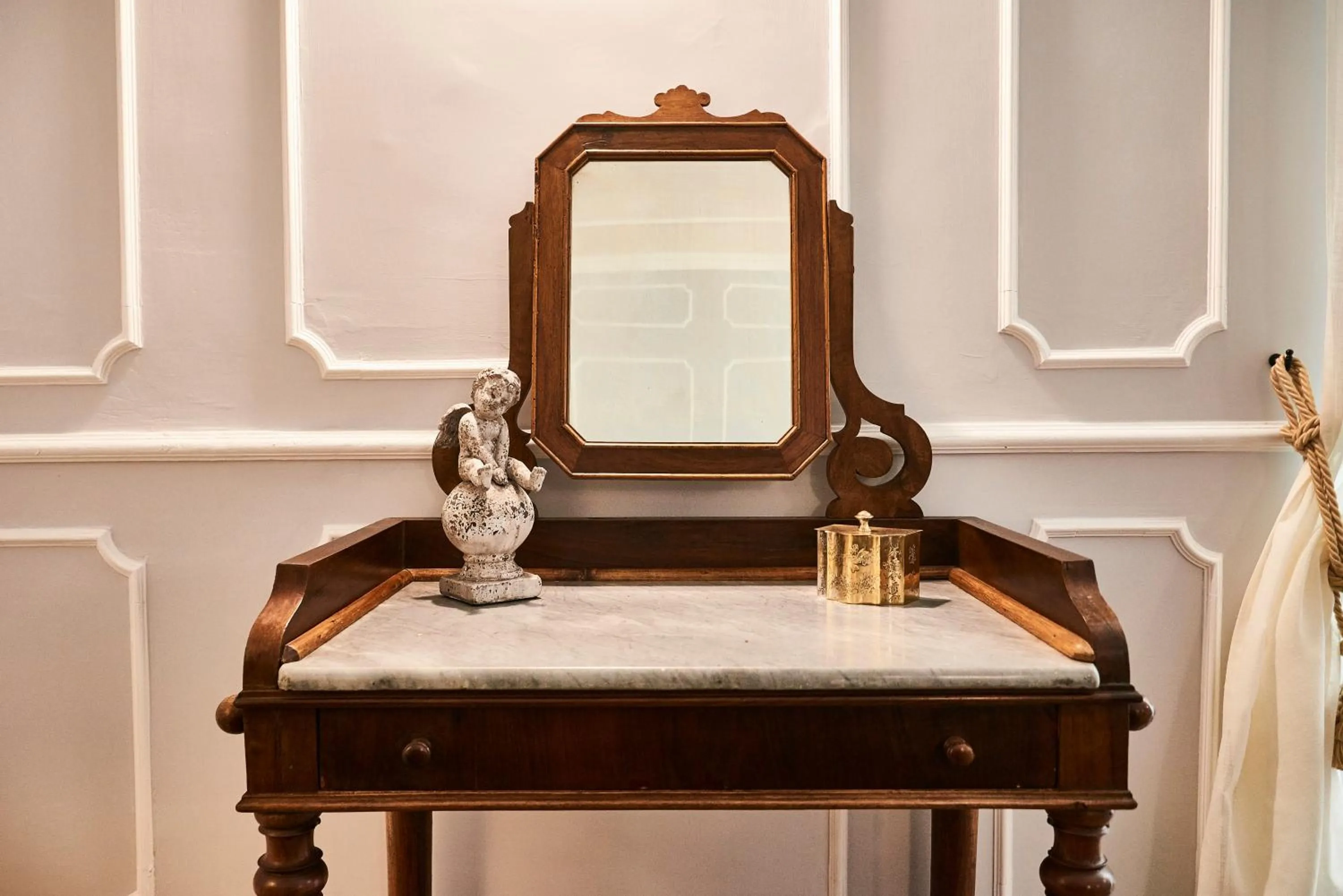 Decorative detail in Ale & Niki's Home