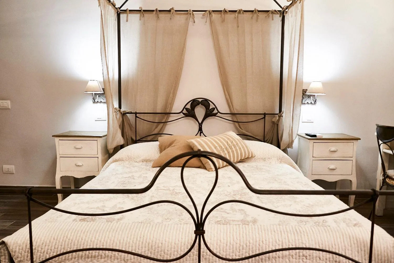 Bed in Ale & Niki's Home