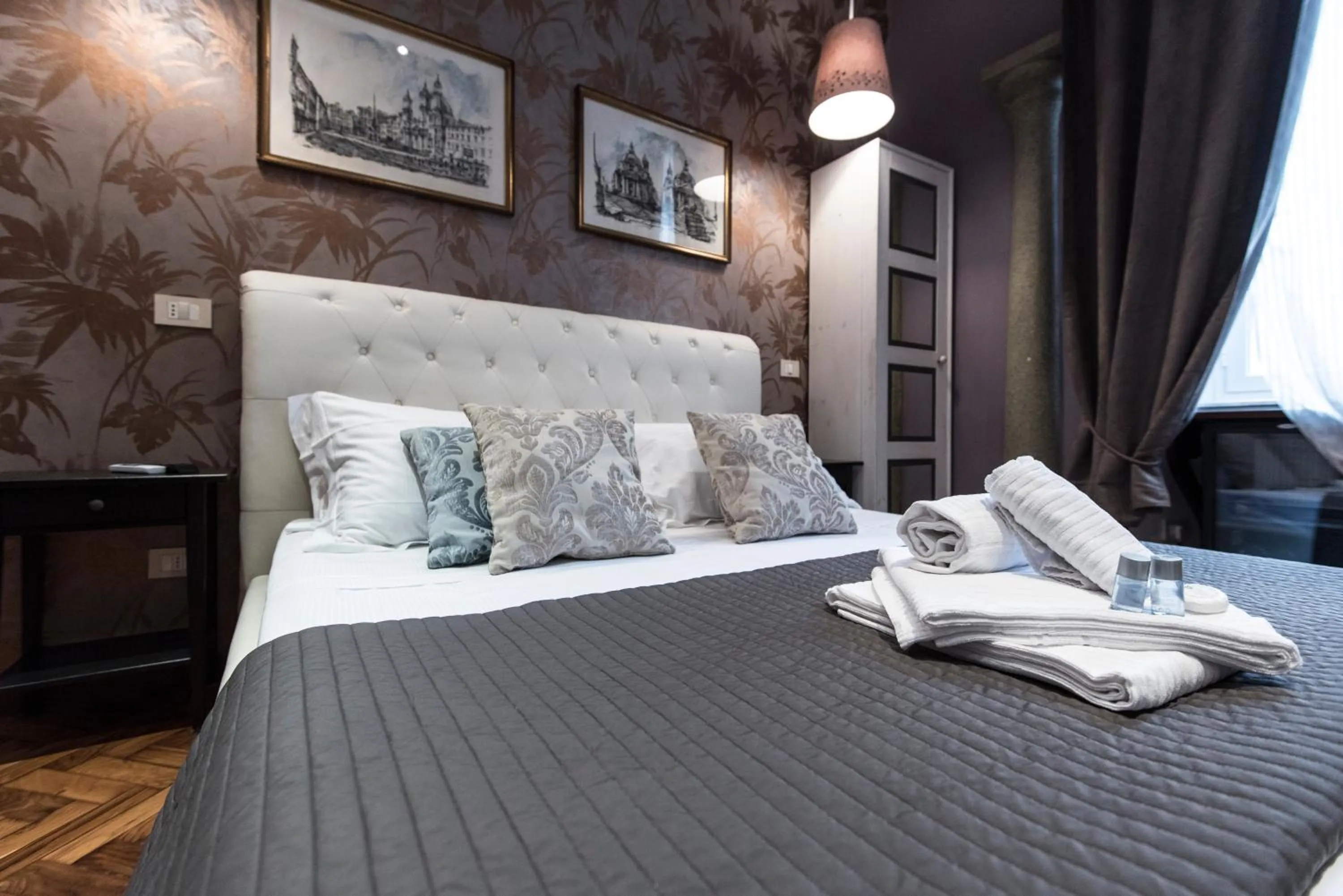 Photo of the whole room, Bed in Vite Suites Guest House