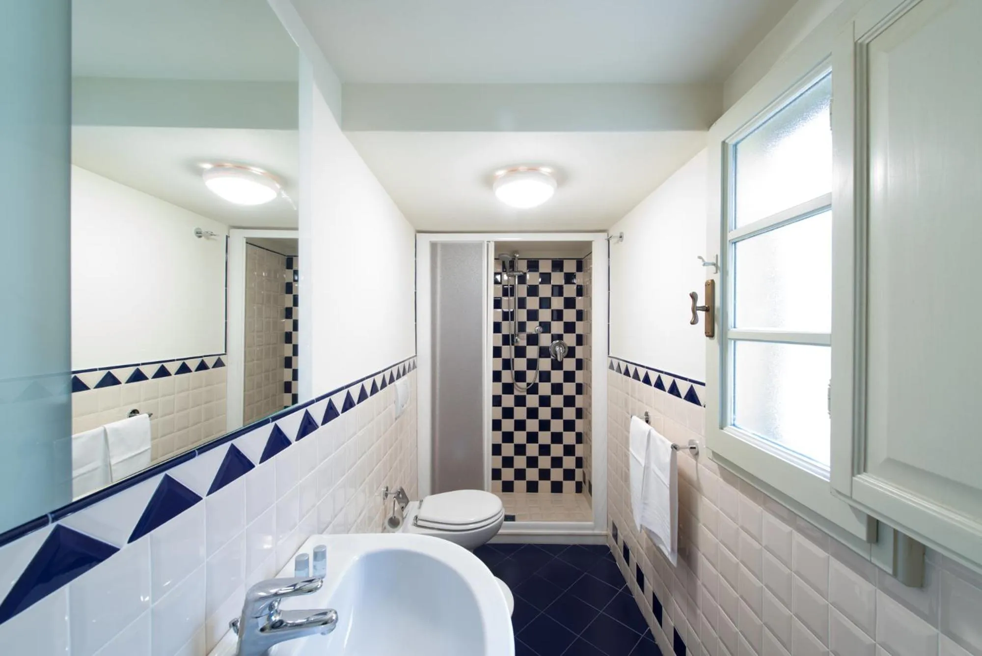 Bathroom in Palazzo Piazza Mazzini