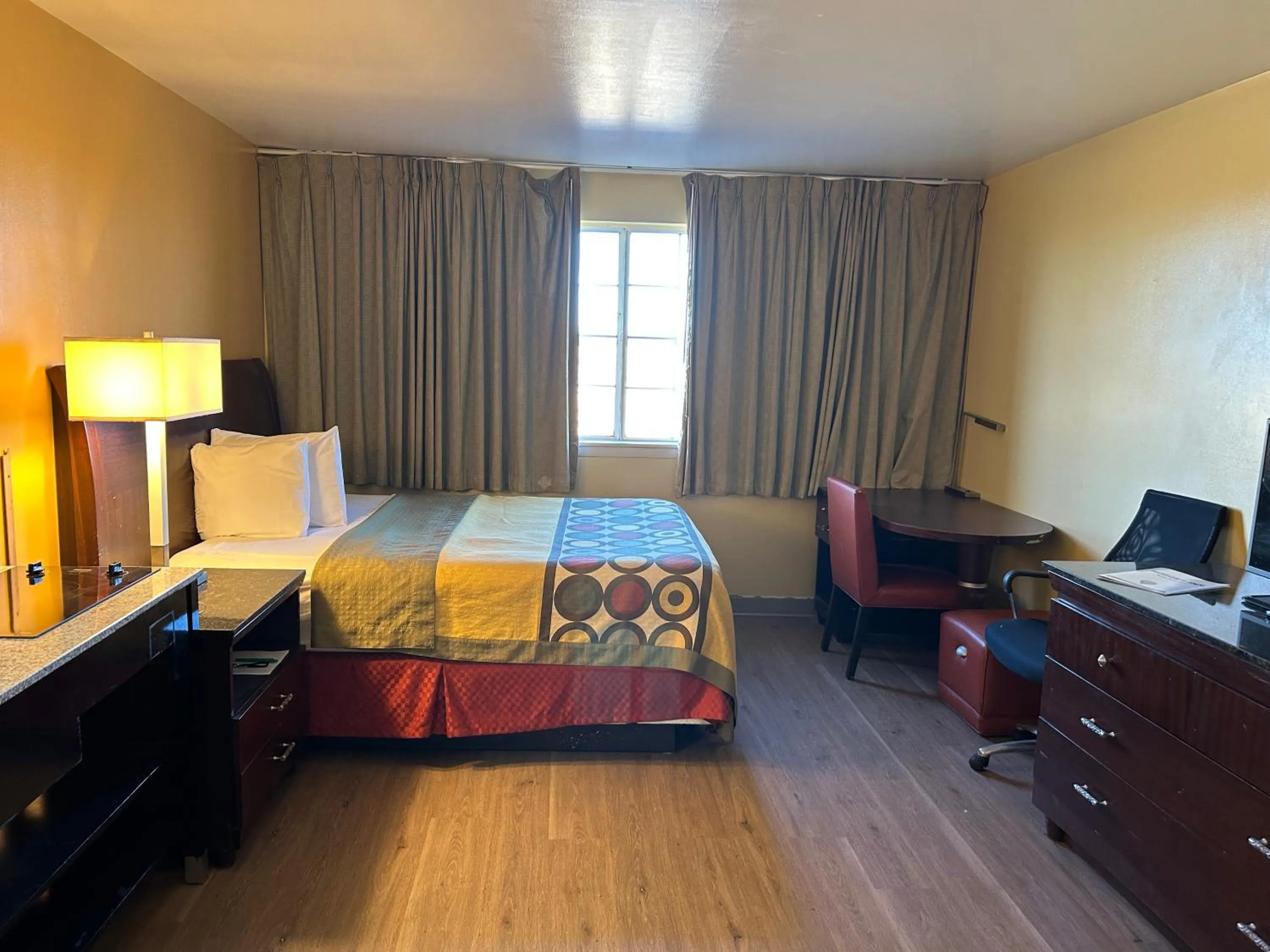 Photo of the whole room, Bed in Studio Apartments