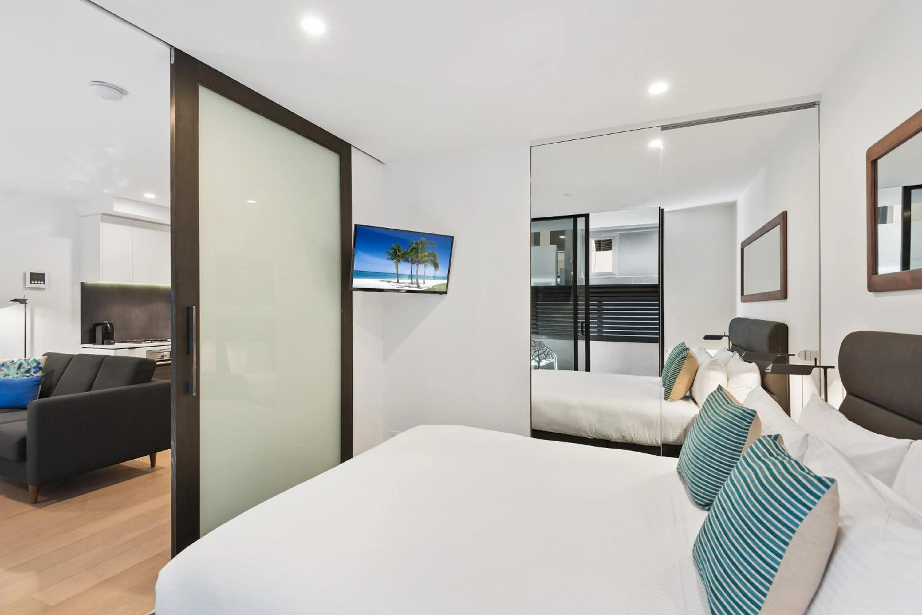 Bedroom, Bed in District South Yarra