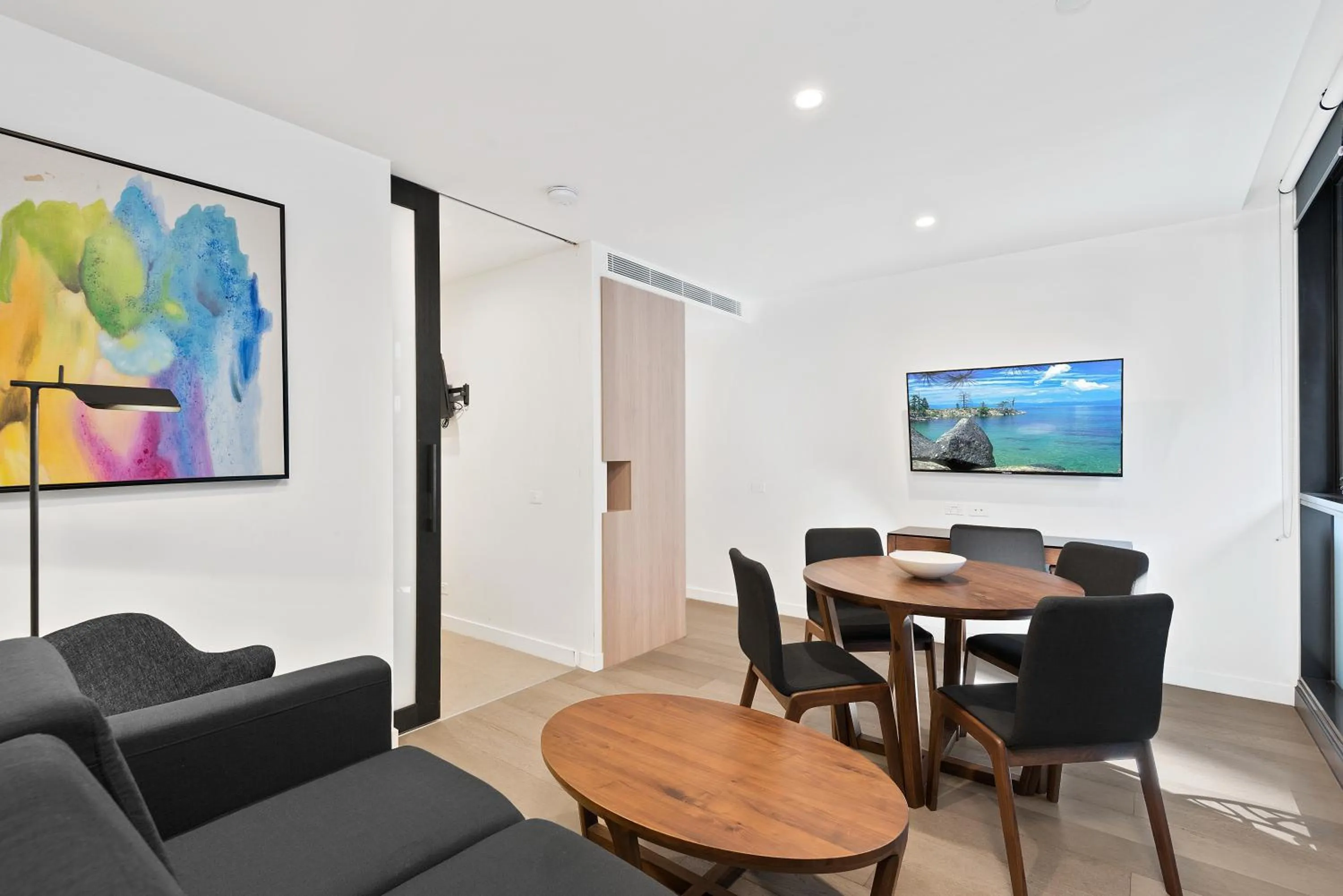 TV and multimedia in District South Yarra