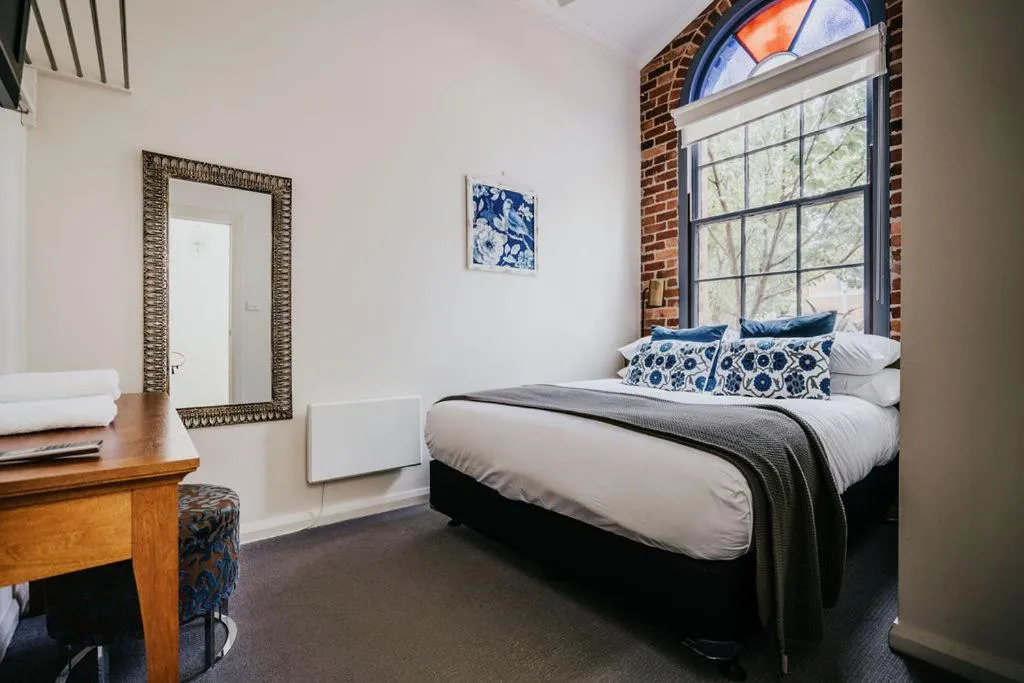 Bed in Albert Hotel Daylesford