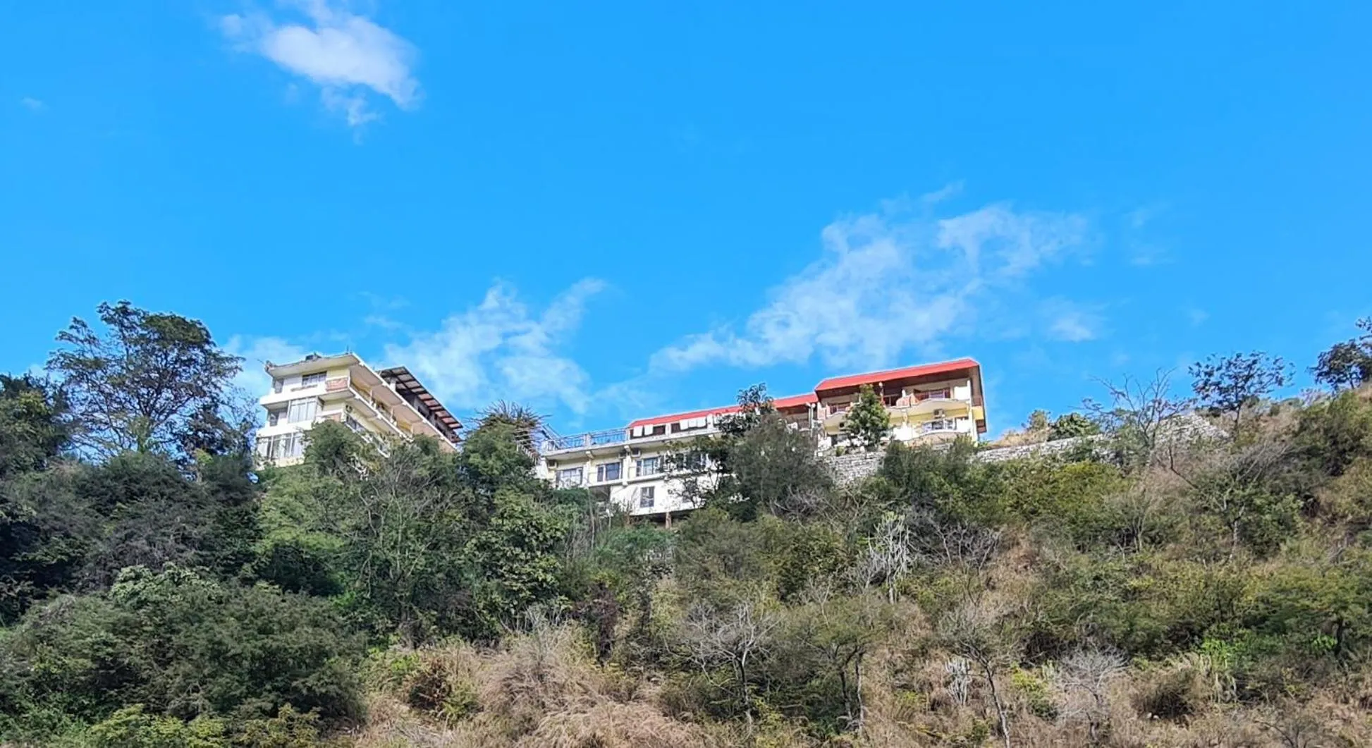 Property building in Riverside Resorts