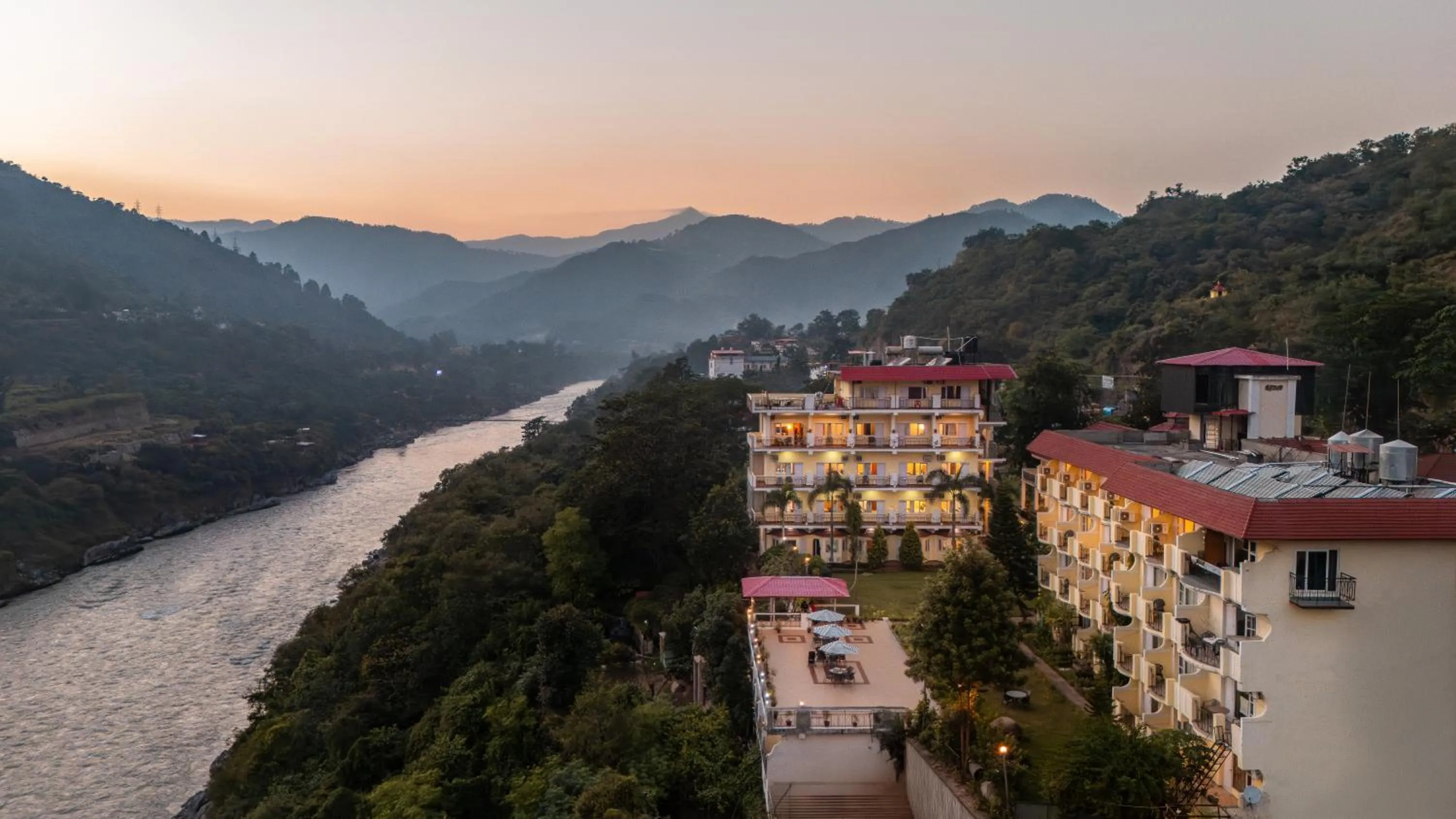 Property building in Riverside Resorts