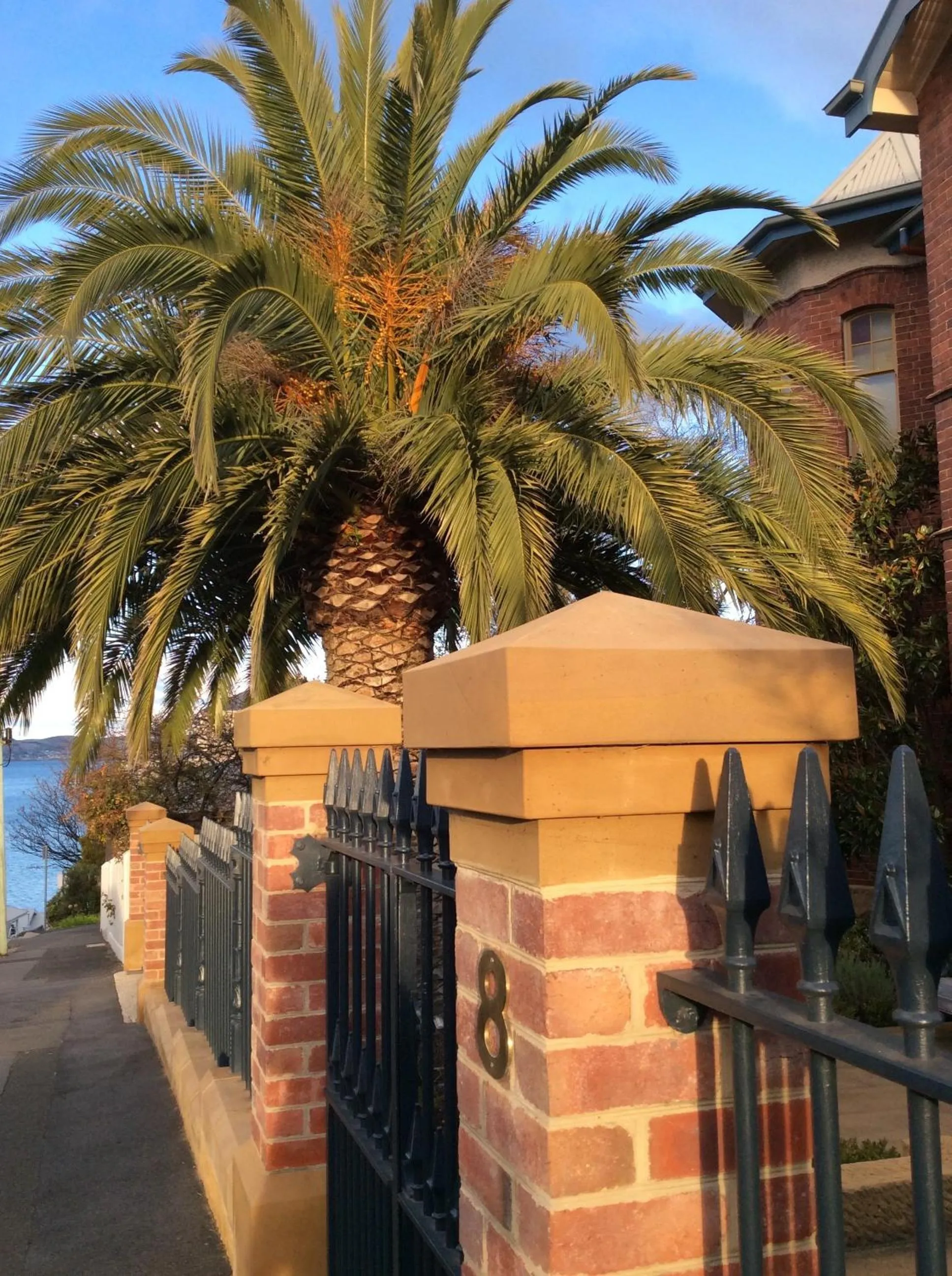 Facade/entrance in Grande Vue Hotel