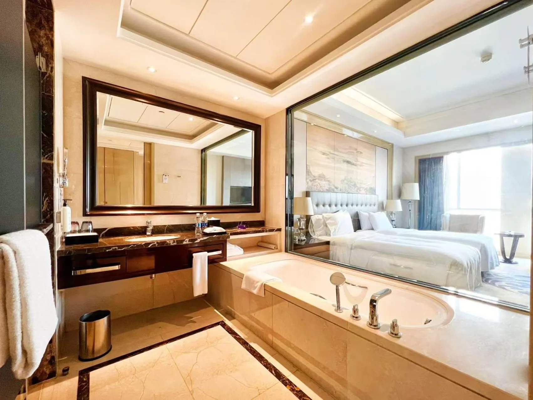 Bed in Wanda Realm Fushun