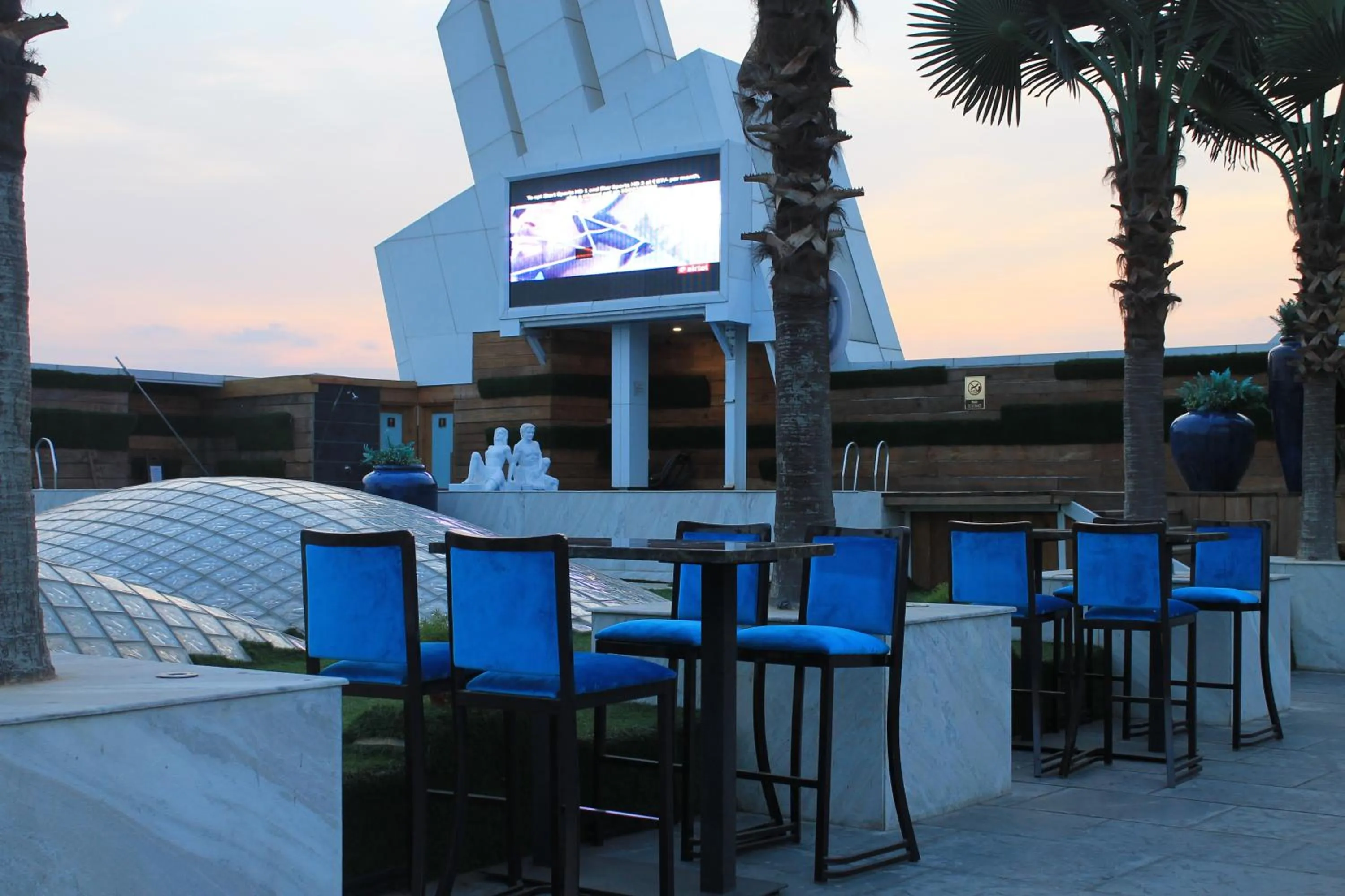 Alcoholic drinks in Shakun Hotels And Resorts