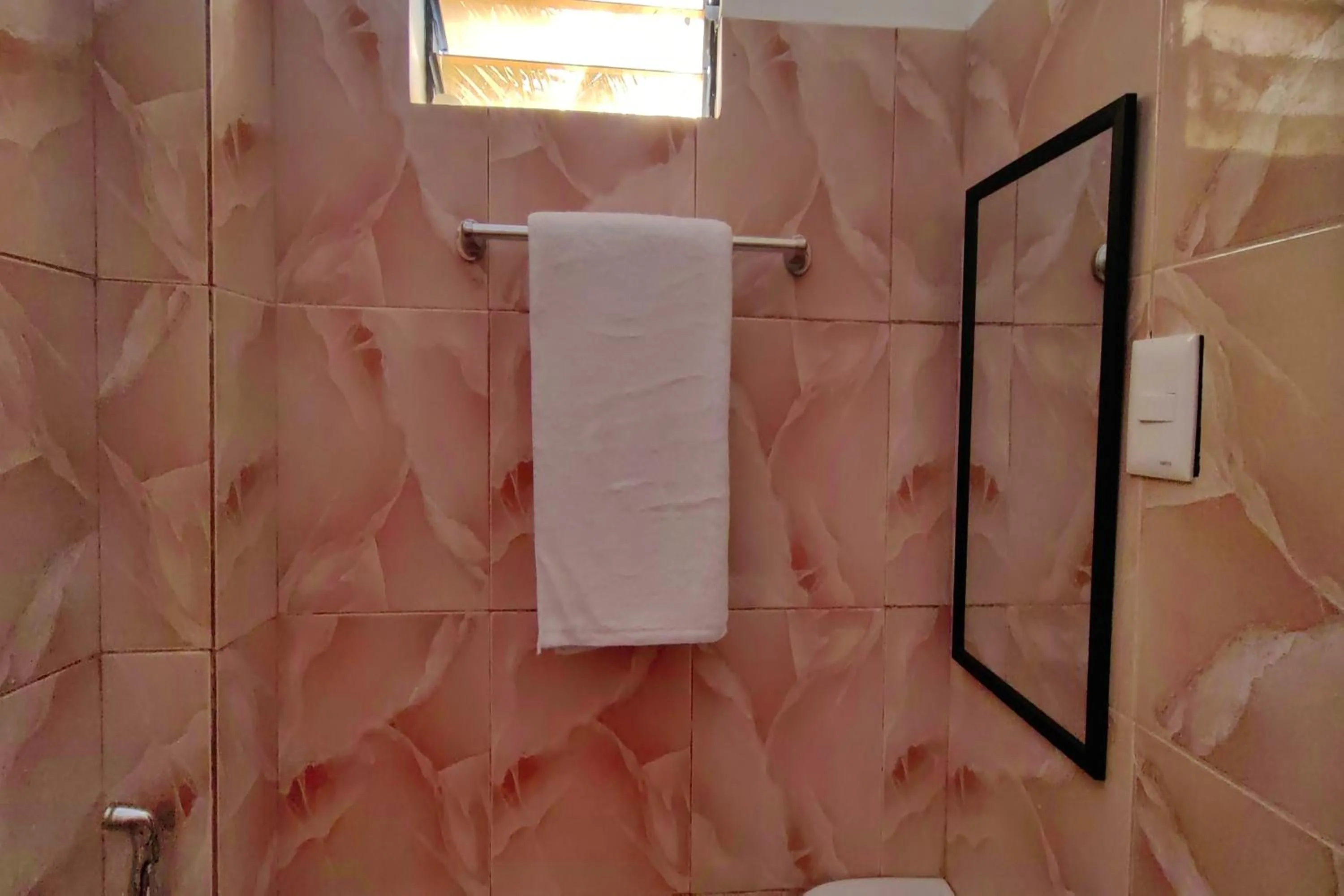 Shower in Kamalay Pension House