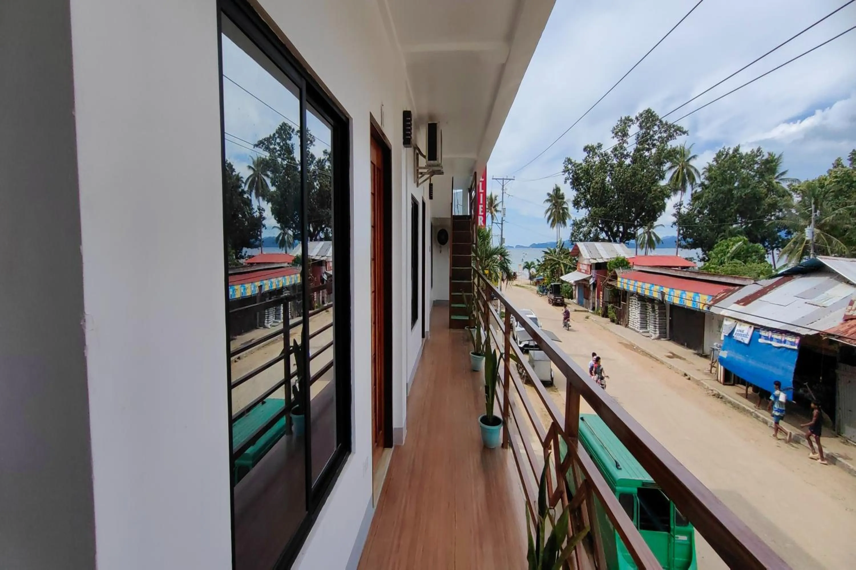 Property building in Kamalay Pension House