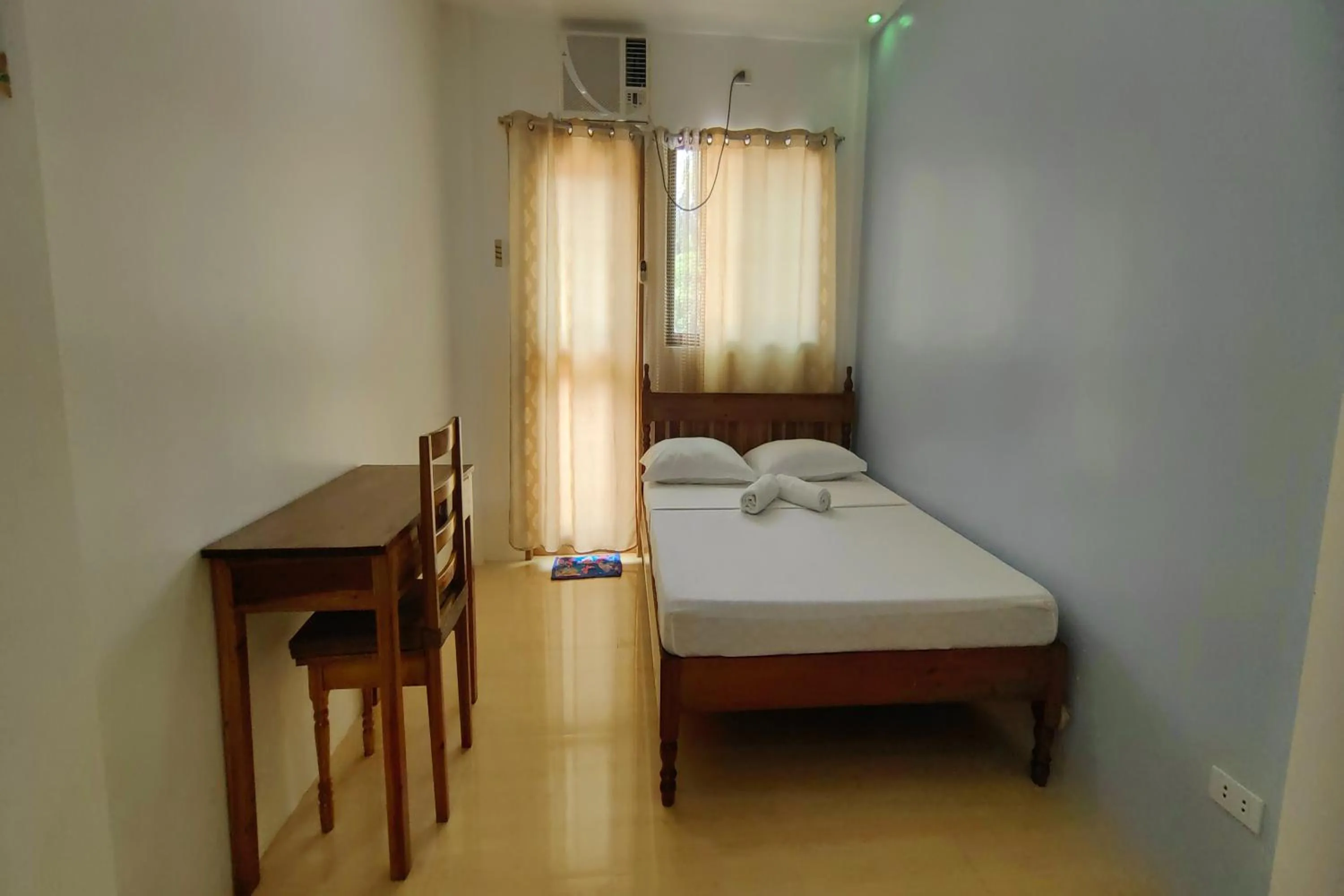 Bed in Kamalay Pension House