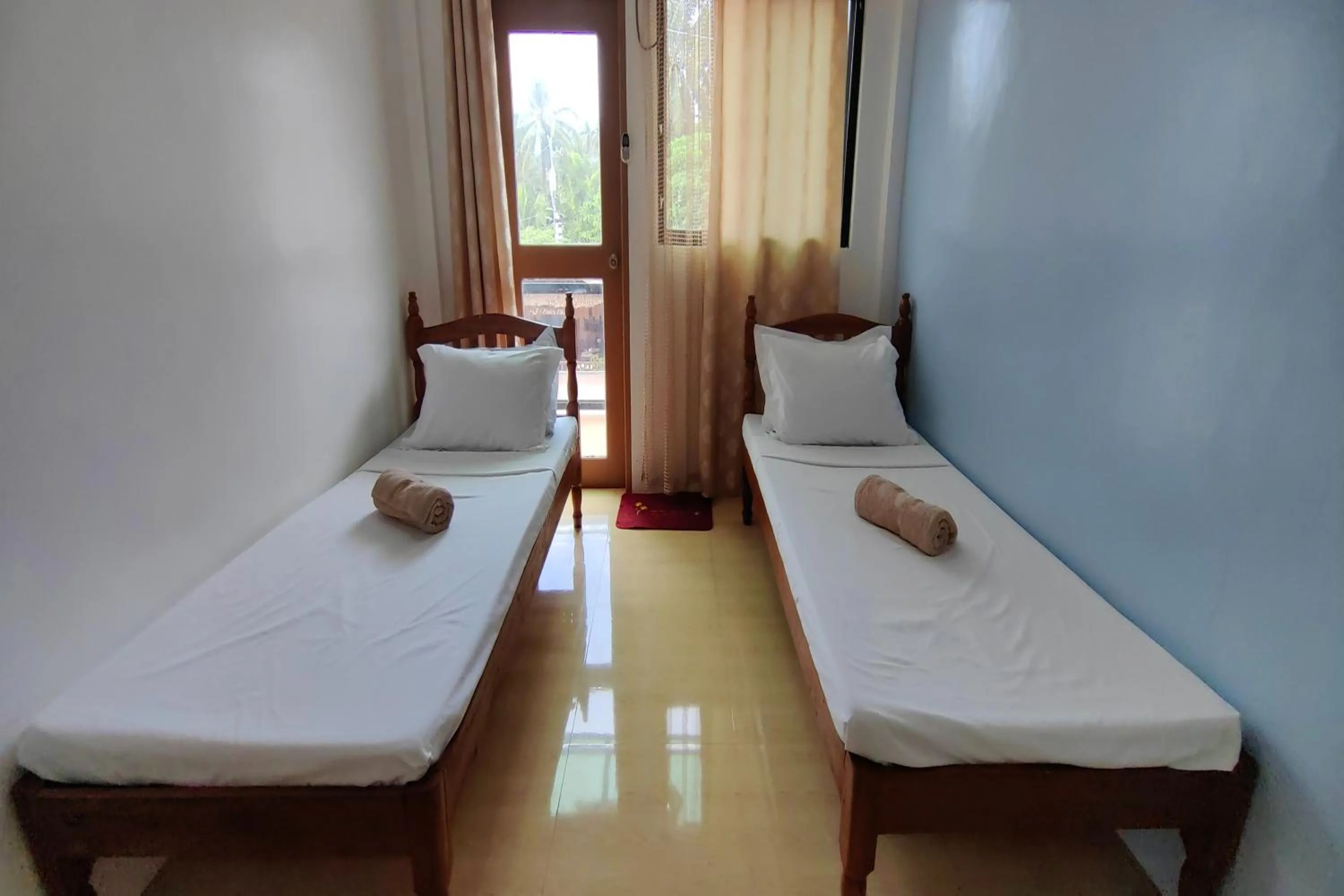 Bed in Kamalay Pension House