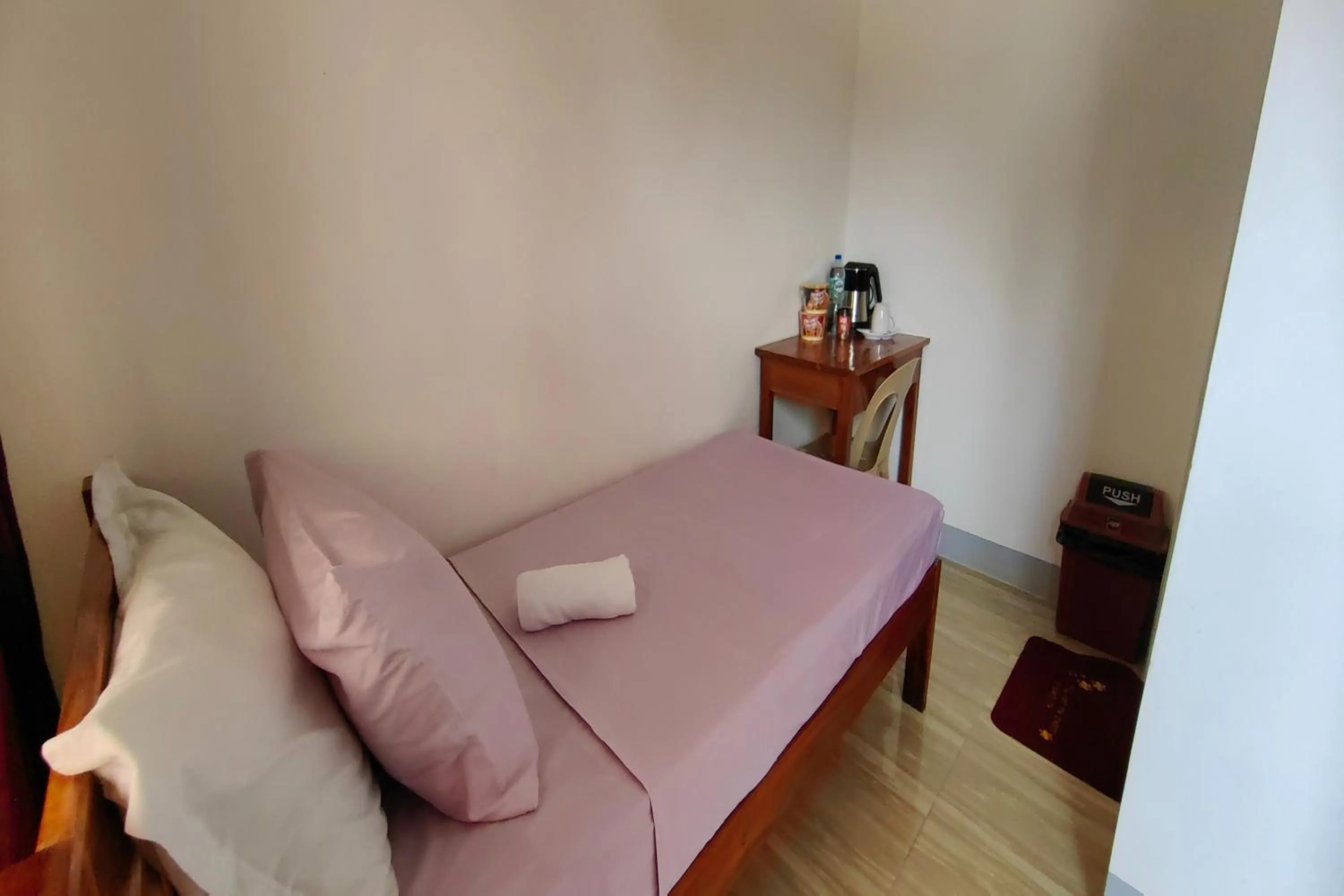 Bed in Kamalay Pension House