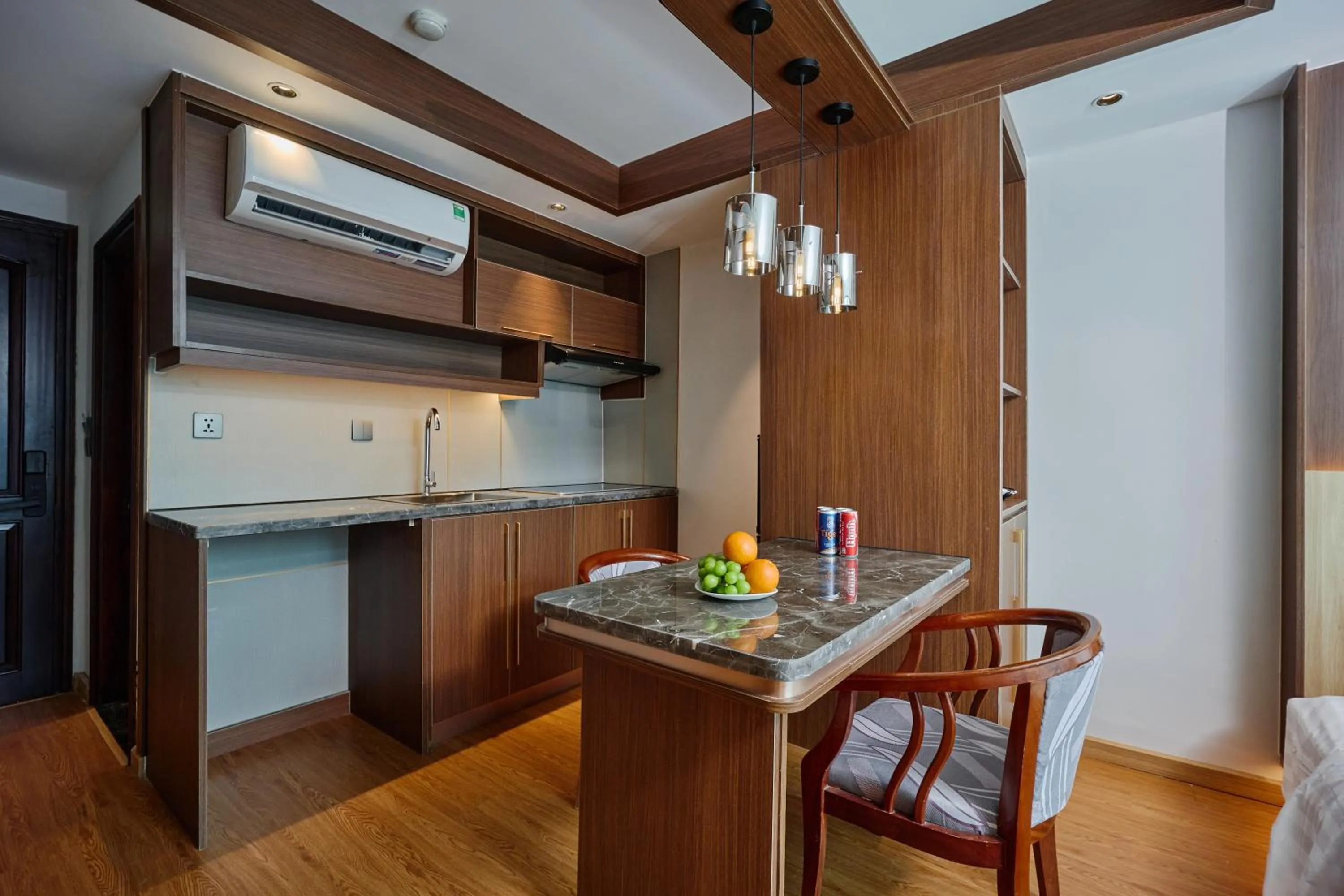 Dining area in Elite Luxury Hotel