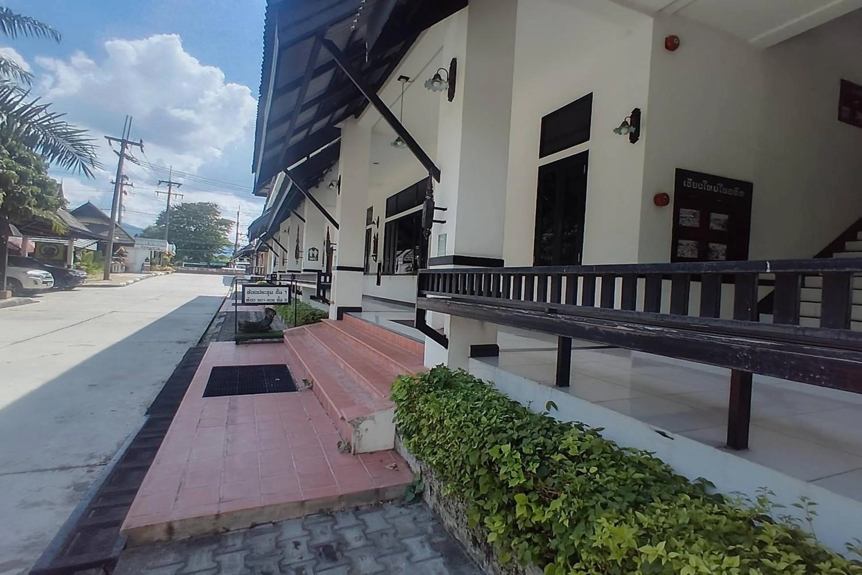 Property building in Baan Orawee Boutique Hotel