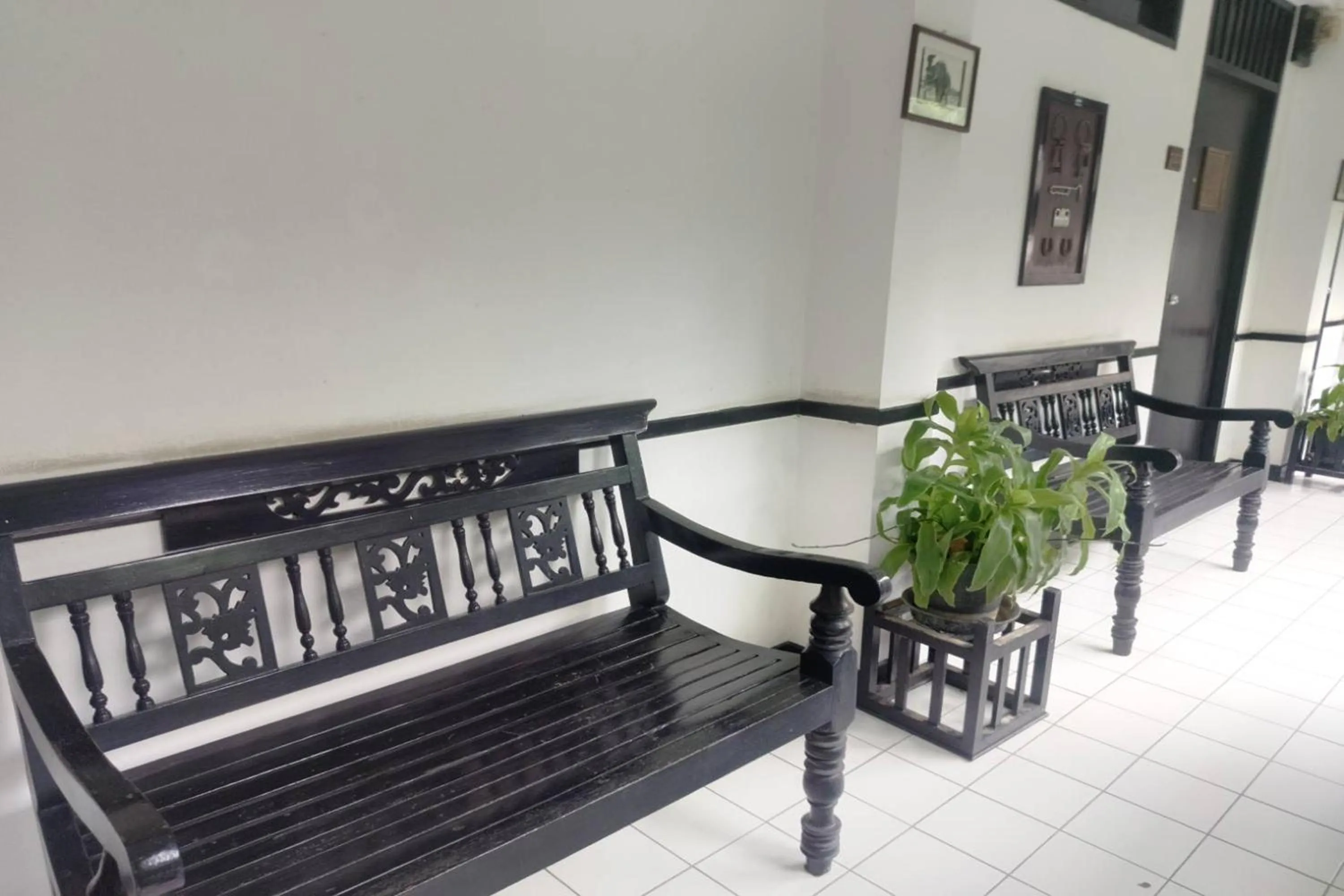 Restaurant/places to eat in Baan Orawee Boutique Hotel