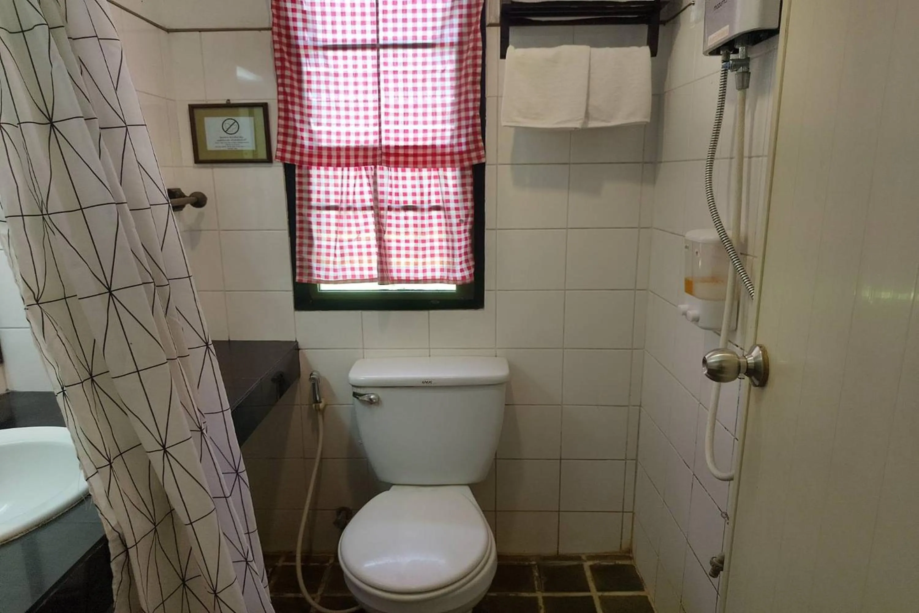 Bathroom in Baan Orawee Boutique Hotel