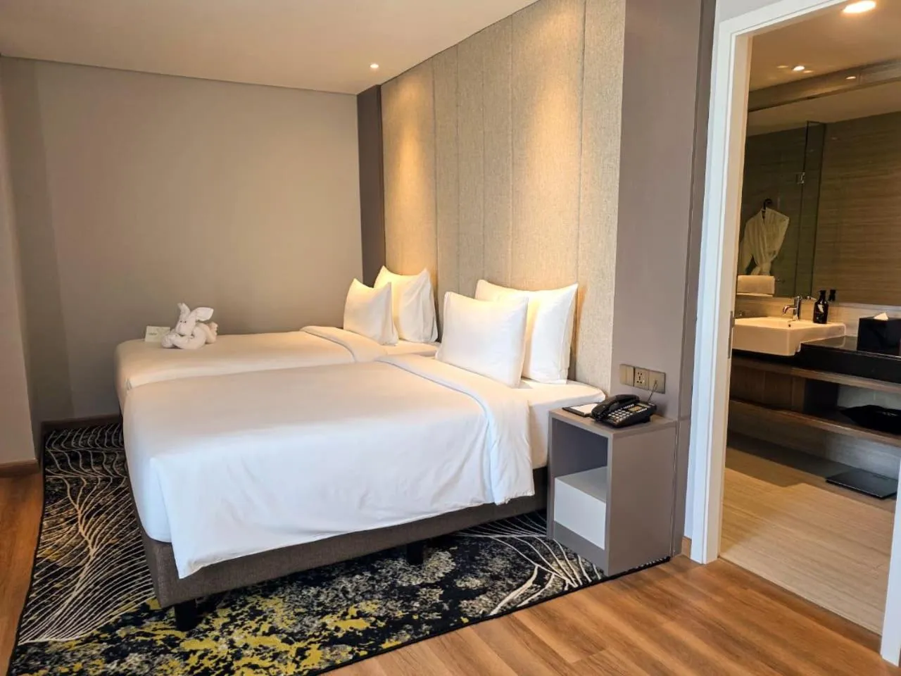 Bedroom, Bed in The Grand Platinum Jakarta