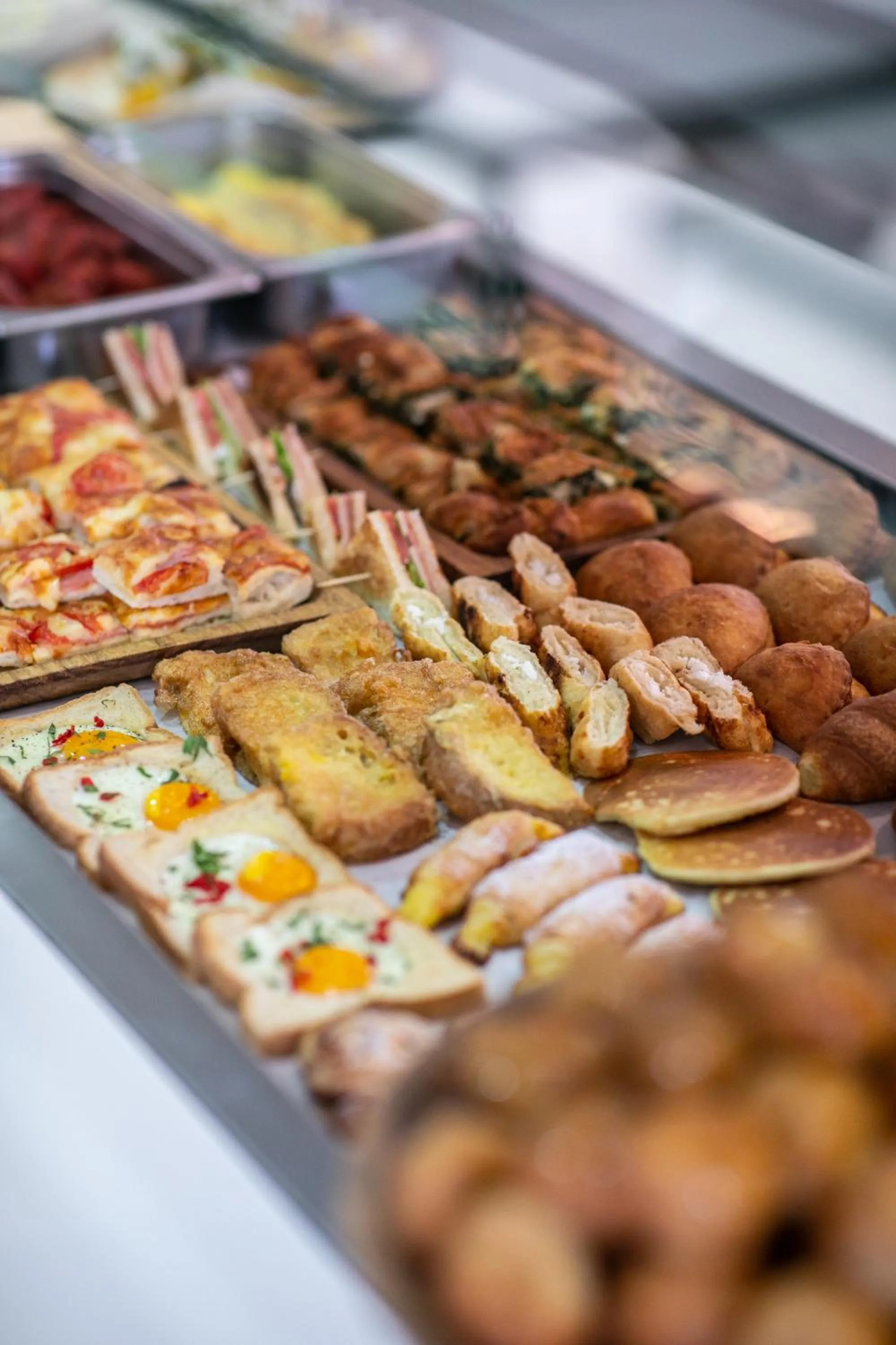 Buffet breakfast in Electra Hotel