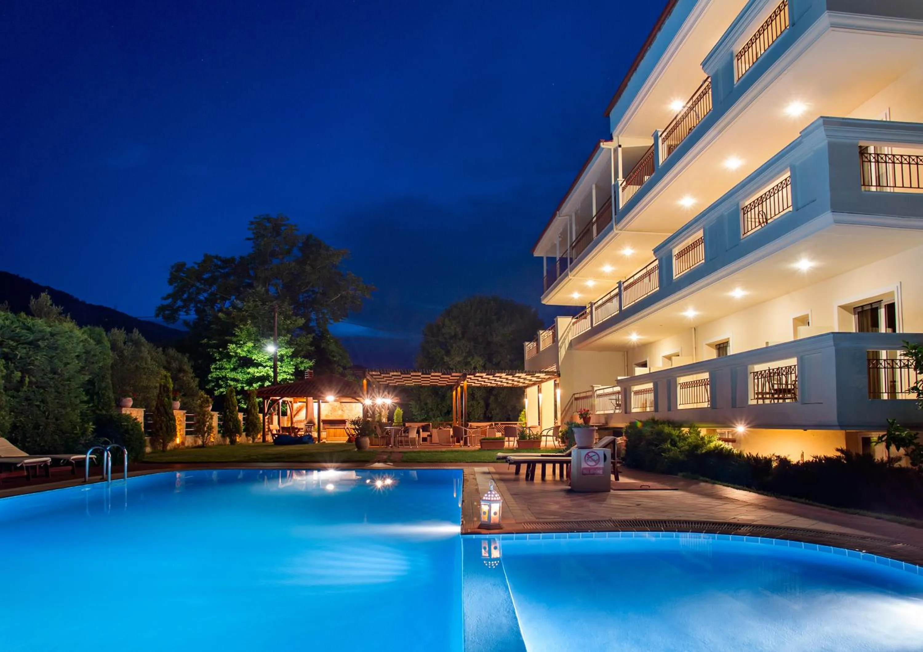 Facade/entrance in Electra Hotel