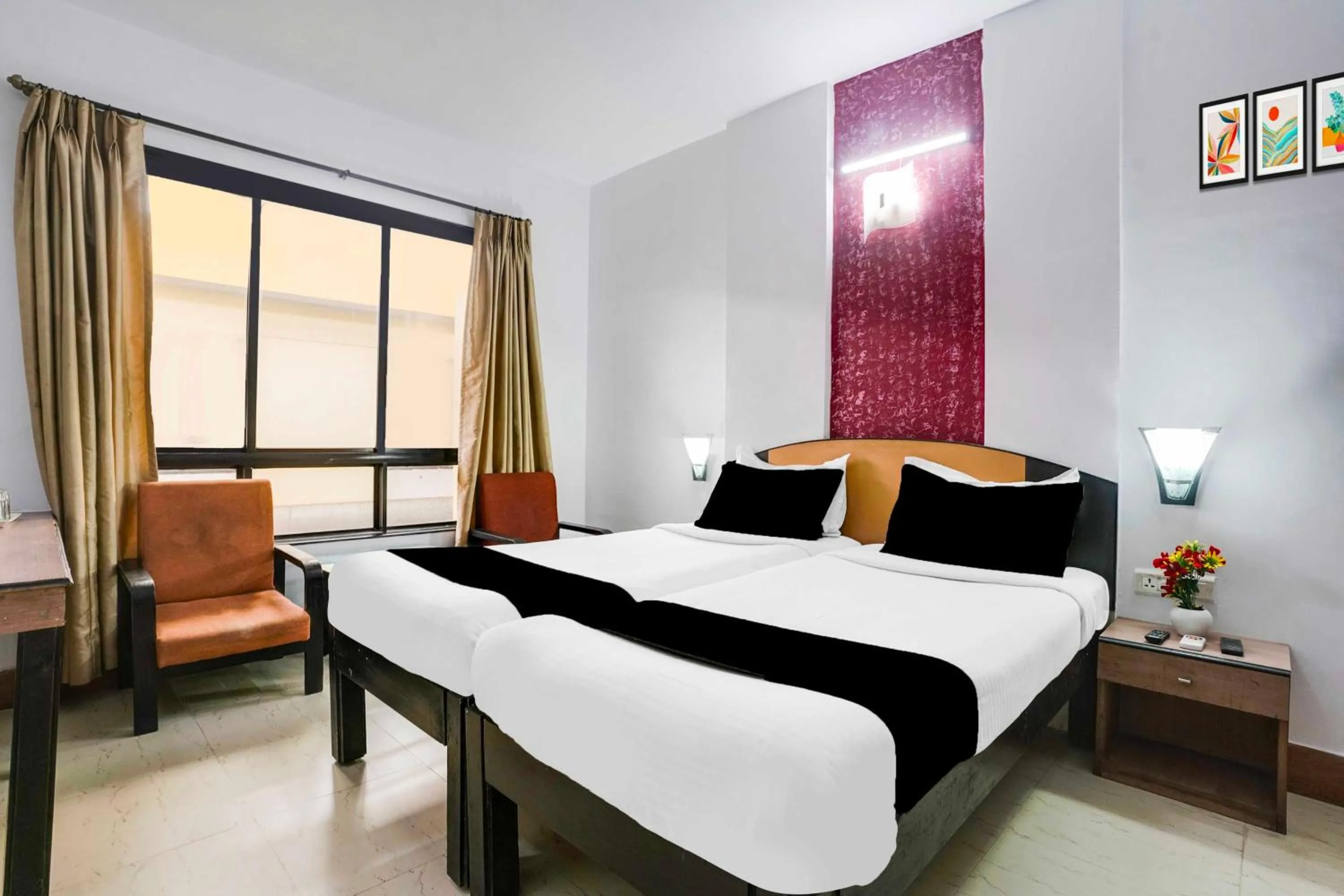 Bedroom, Bed in Townhouse Oak Margao Market