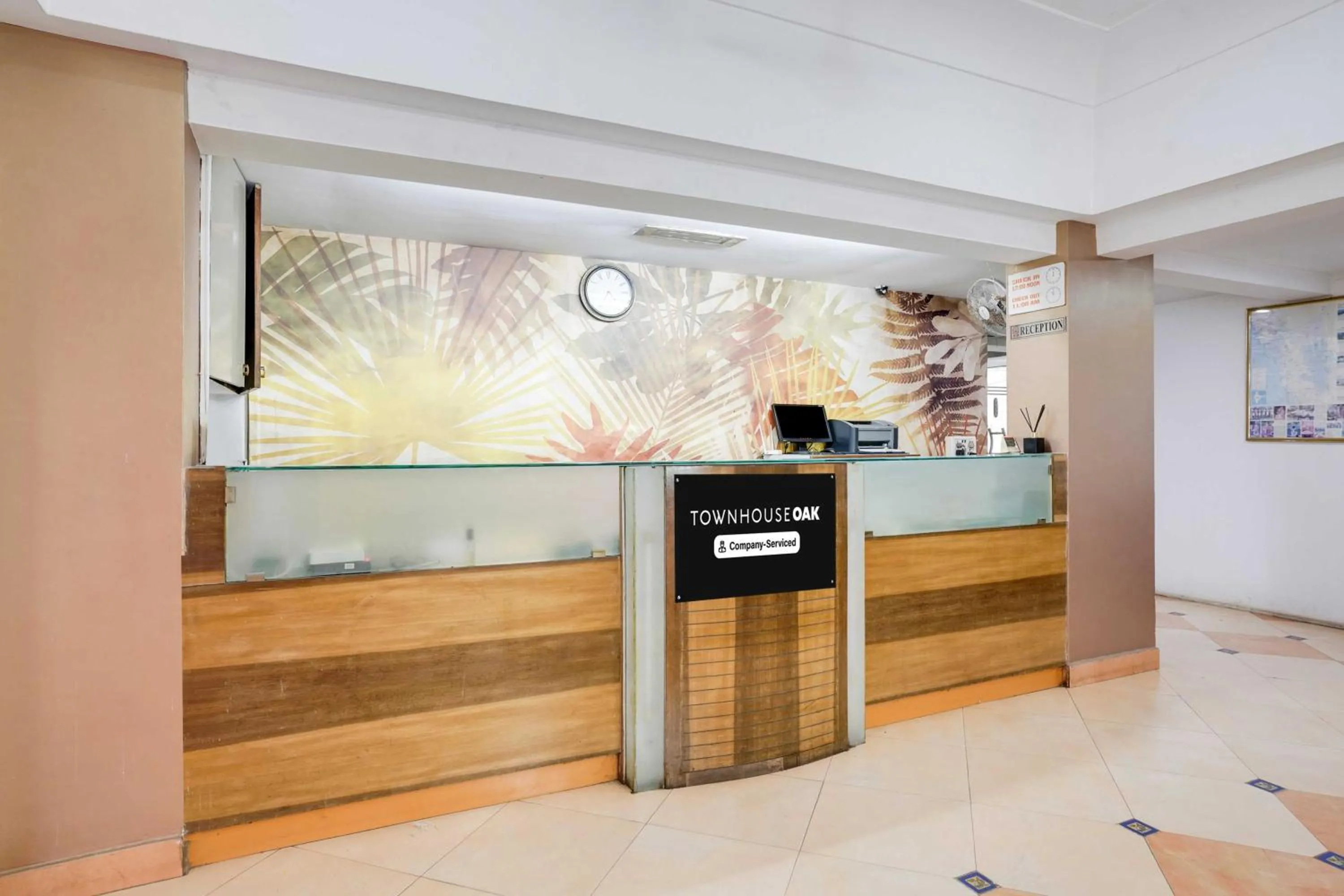 Lobby or reception in Townhouse Oak Margao Market