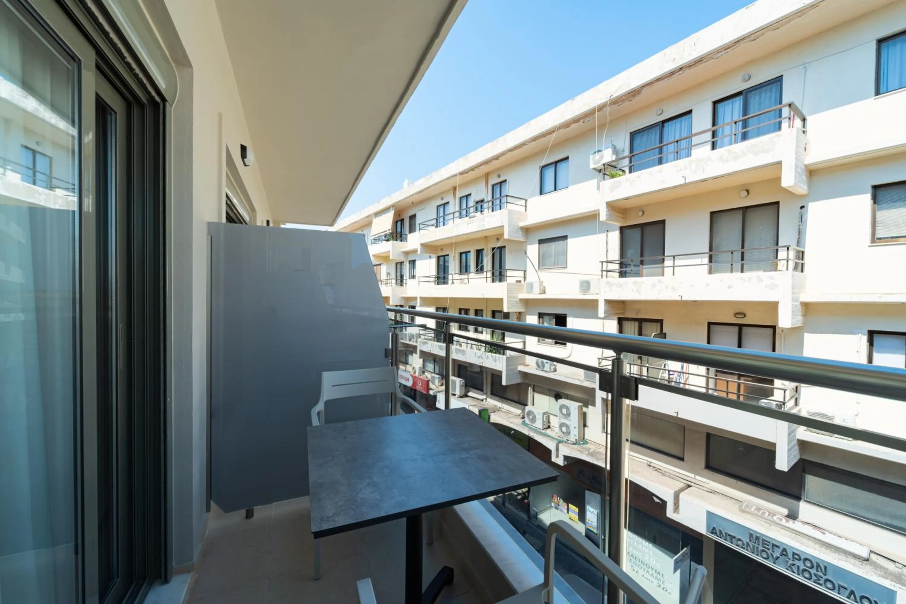Balcony/Terrace in Philia Center Suites