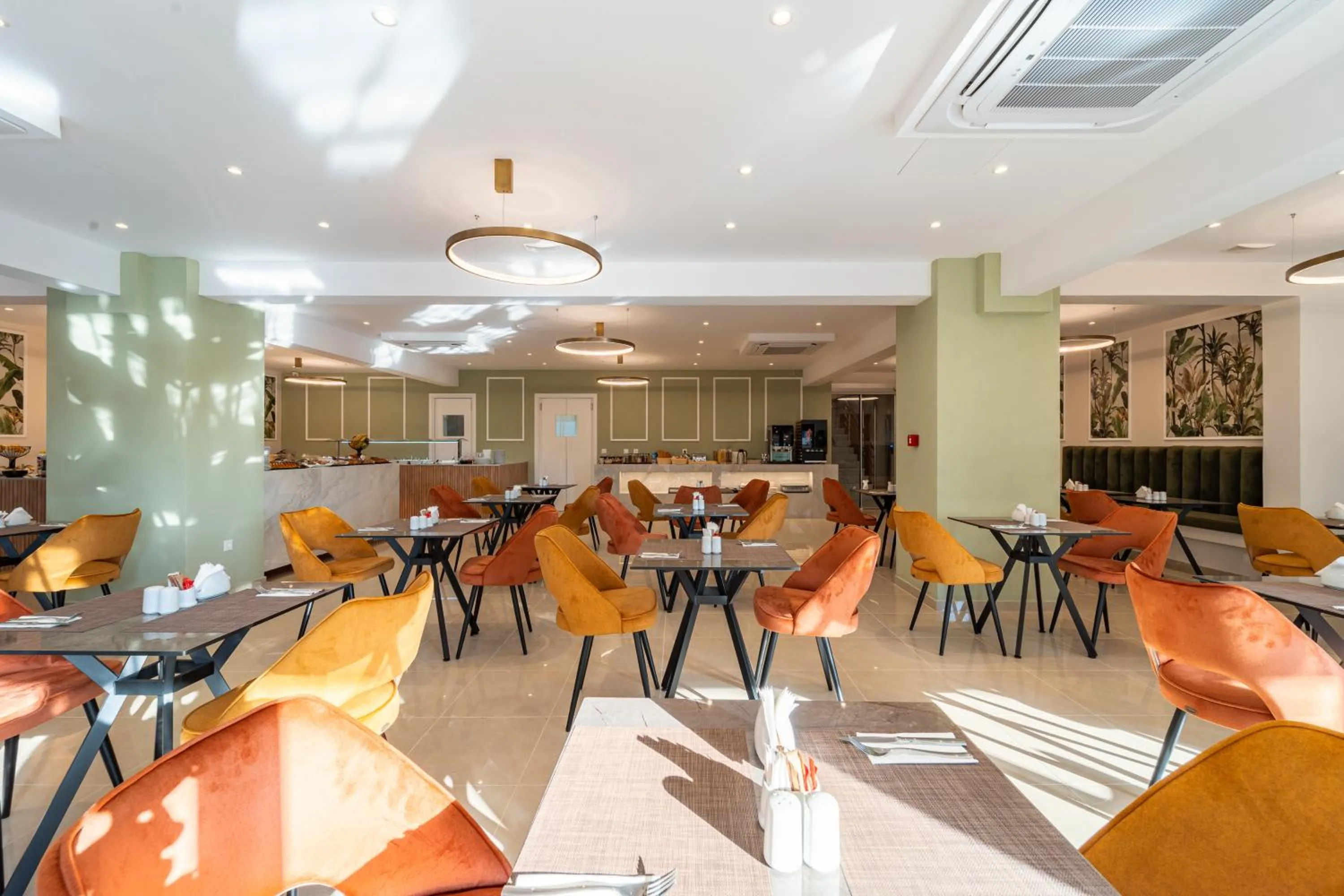 Breakfast in Philia Center Suites