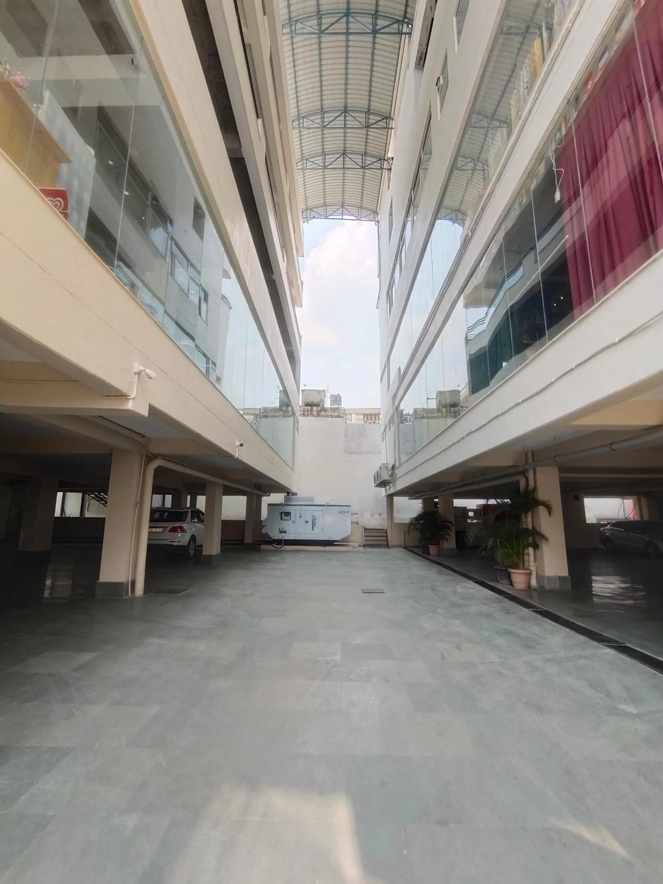 Parking in 22 Heights