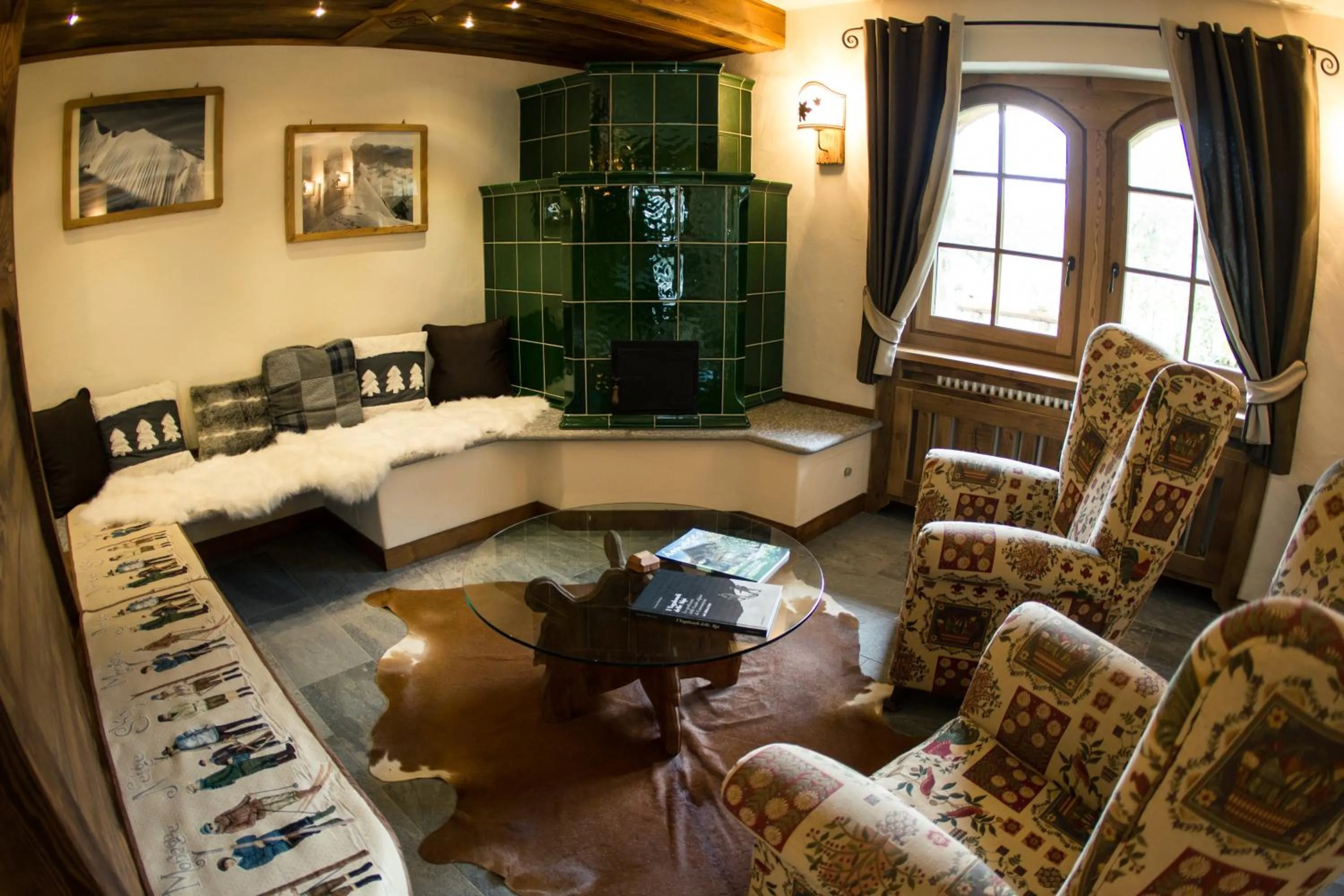 Lobby or reception in Hotel Les Montagnards