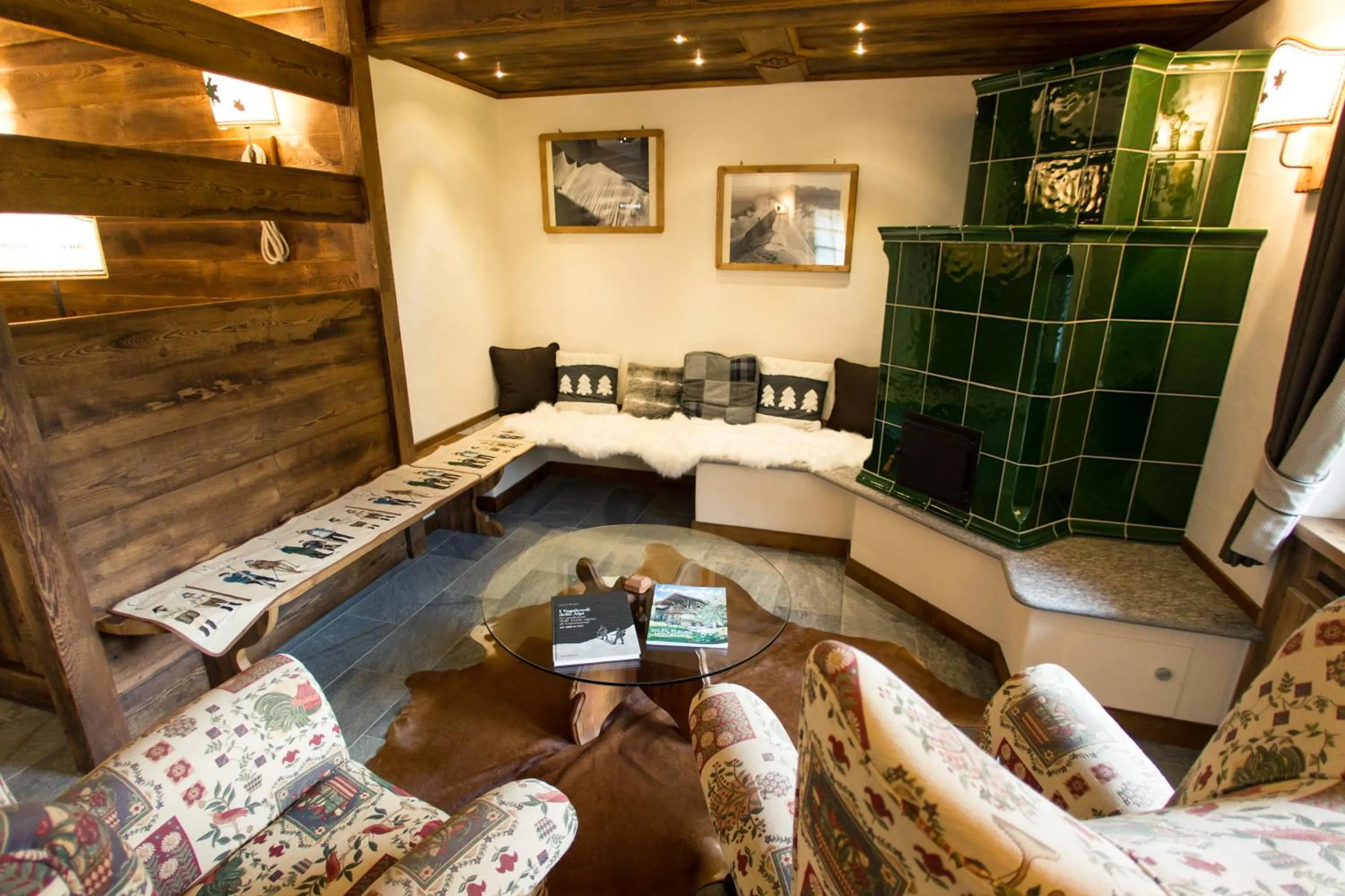 Lobby or reception in Hotel Les Montagnards