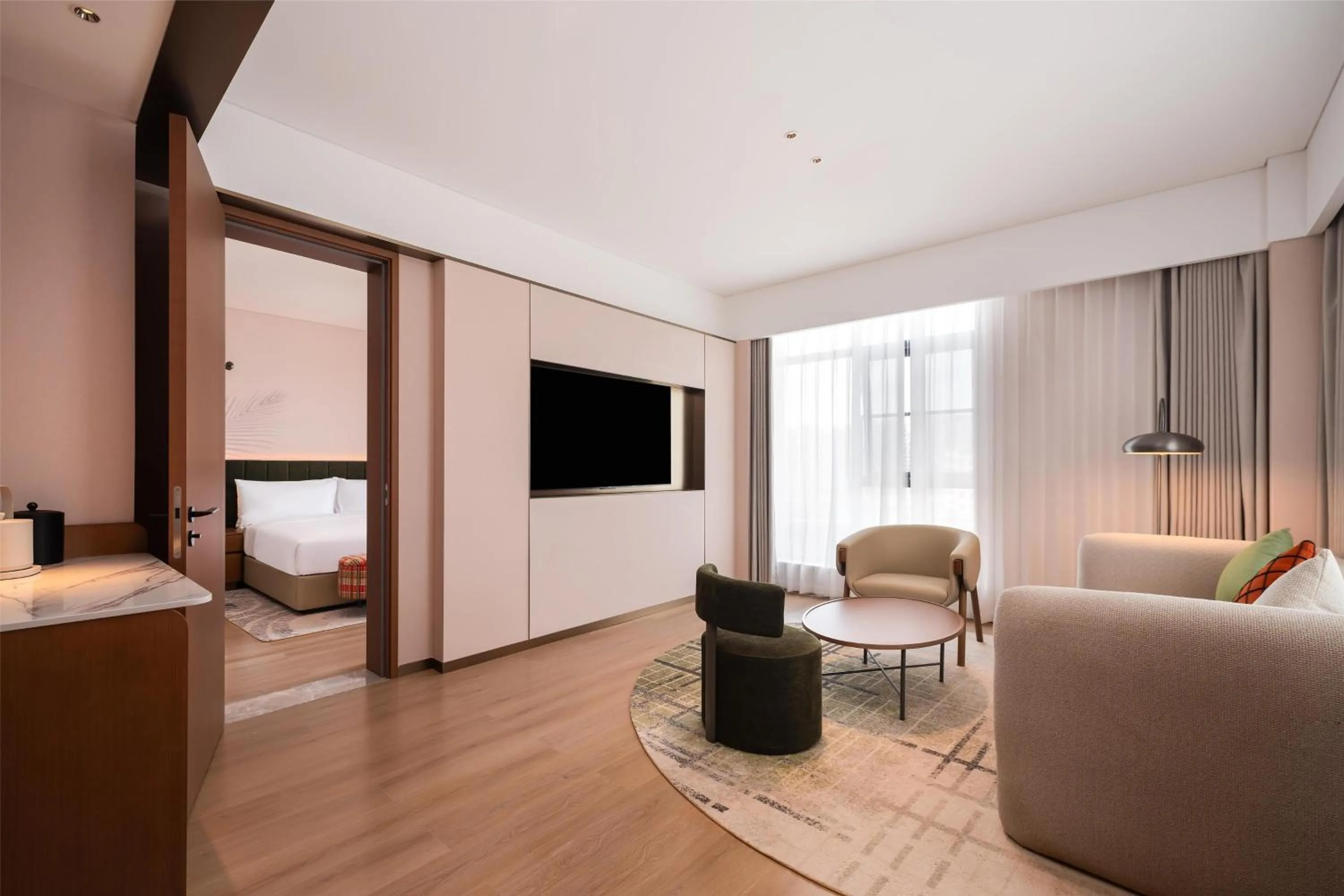 Living room, Bed in Hilton Garden Inn Xinyang East Railway Station