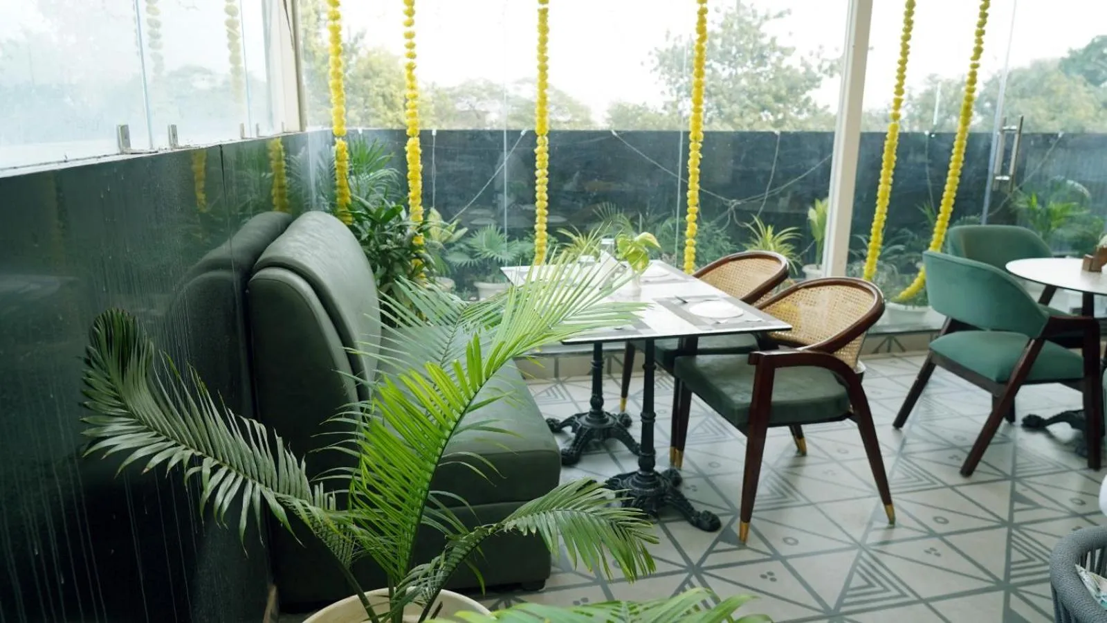 Dining area in Hotel Anant Inn
