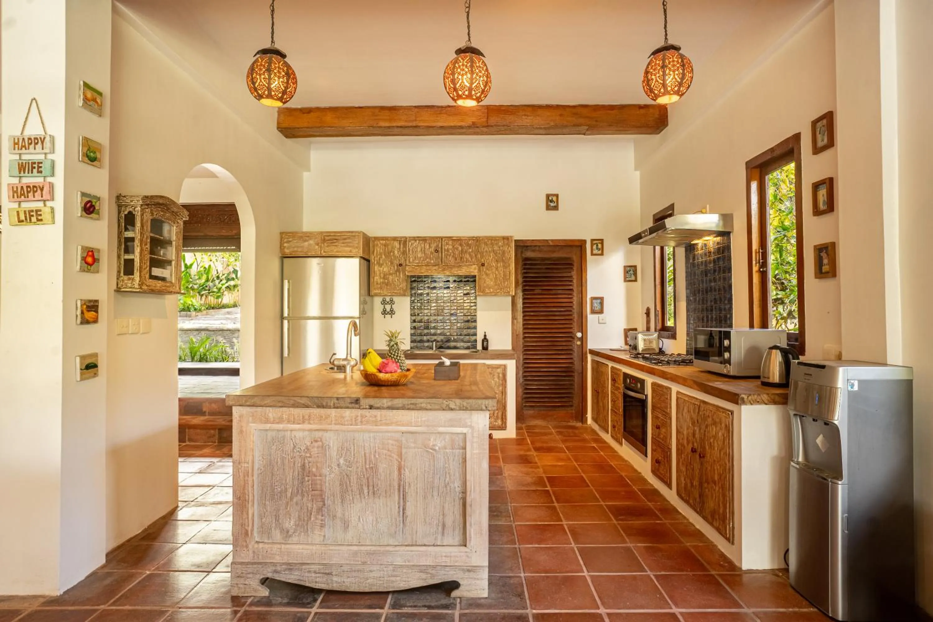kitchen in Villa Tropical Svasti by Nakula