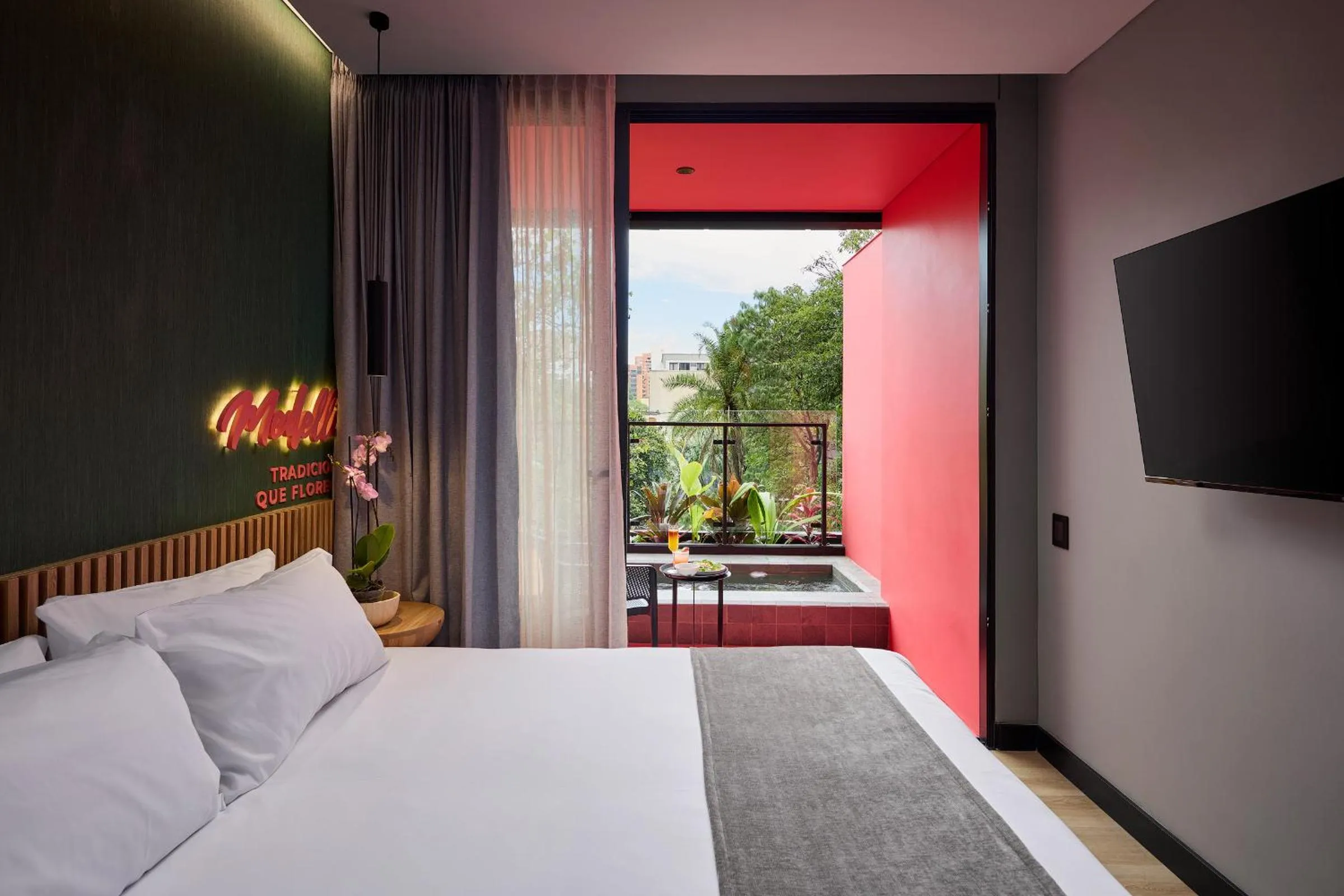 Bedroom, Bed in Calle Flora Hotel by Jalo