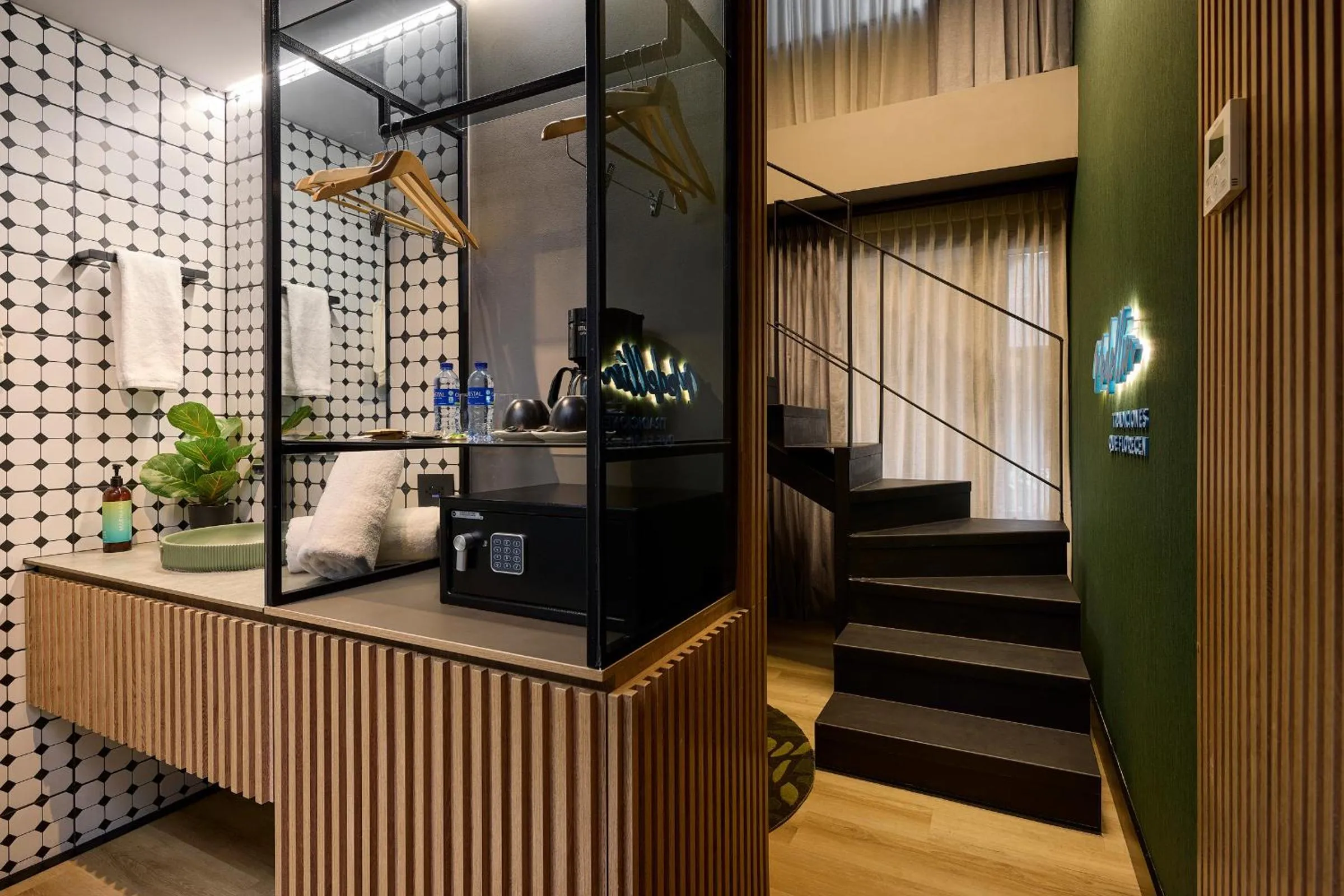 Living room in Calle Flora Hotel by Jalo