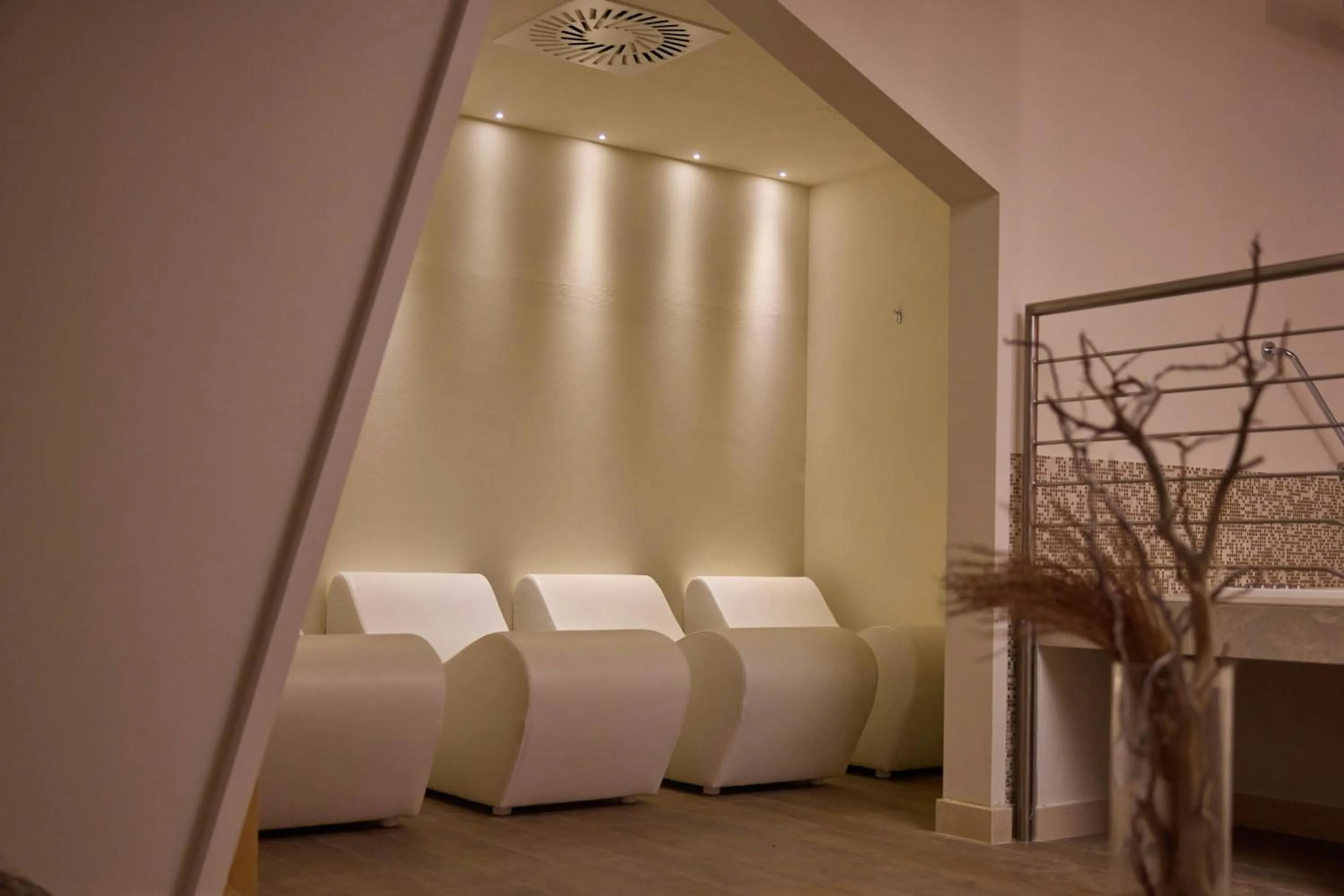 Spa and wellness centre/facilities, Bed in Cala Ponte, a Tribute Portfolio Hotel